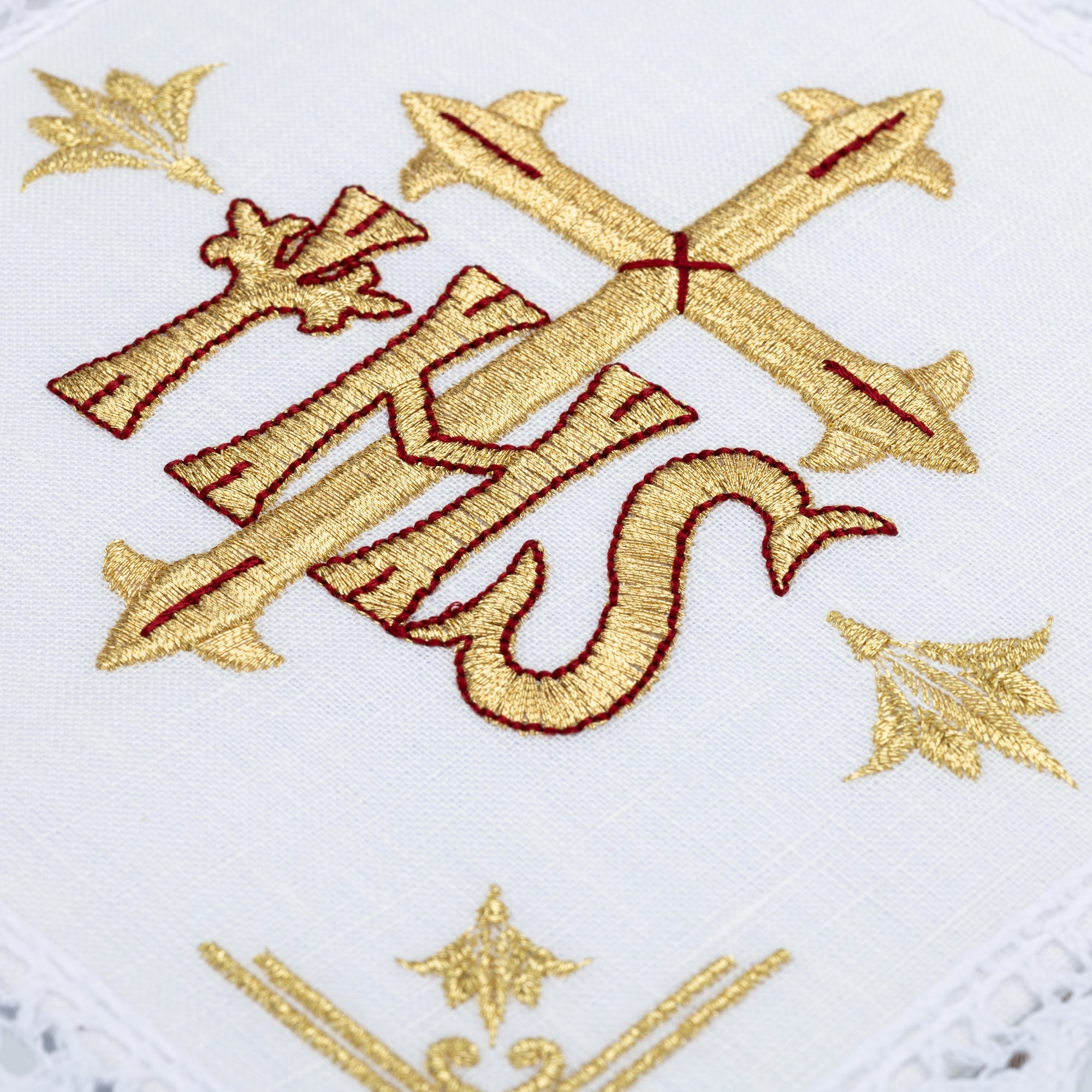 Embroidered linen set IHS KKL/153 - HAFTINAUSA.COM