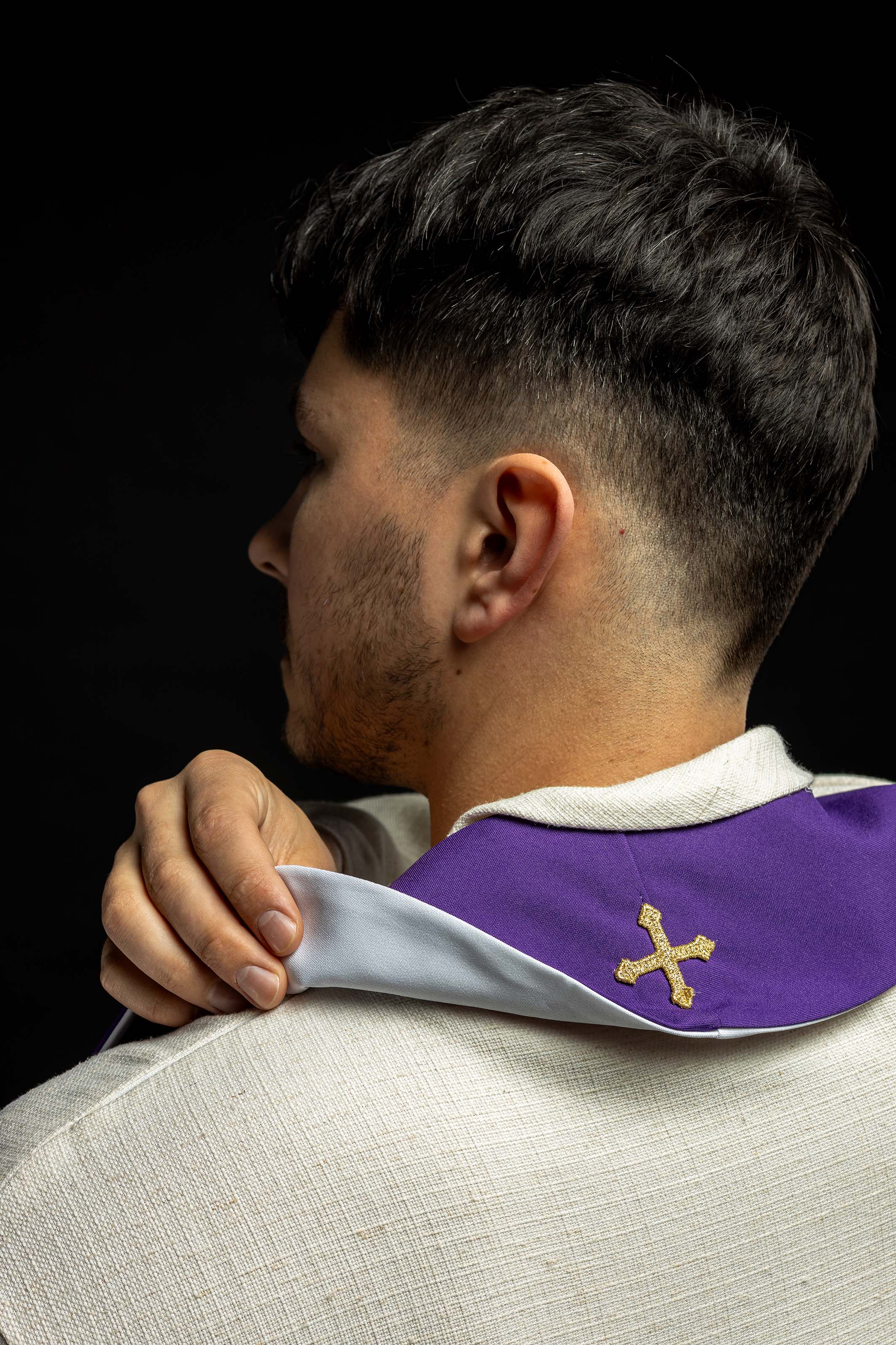 Purple and White Jerusalem Cross embroidered priestly stole - HAFTINAUSA.COM