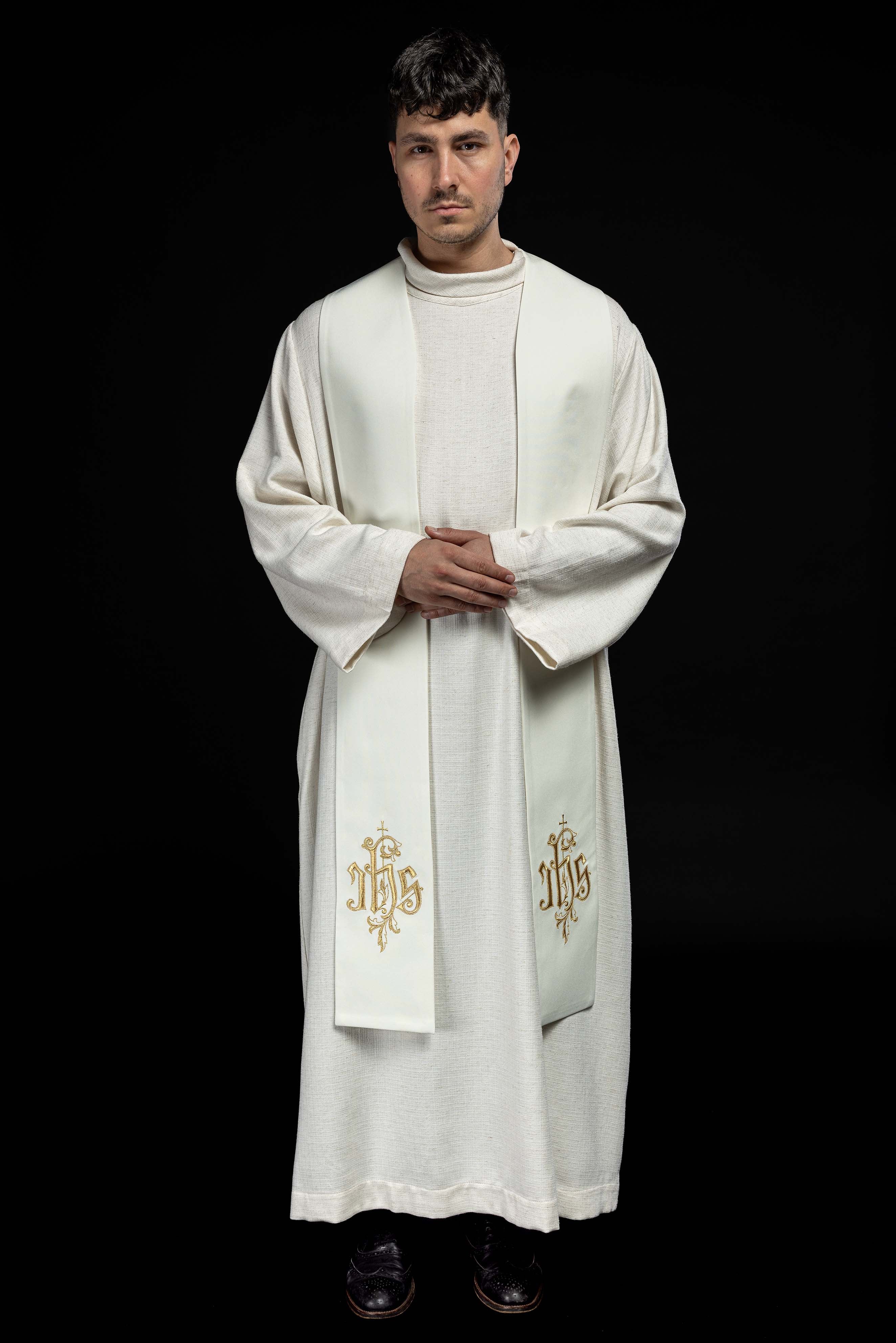 Ecru embroidered IHS stole - HAFTINAUSA.COM