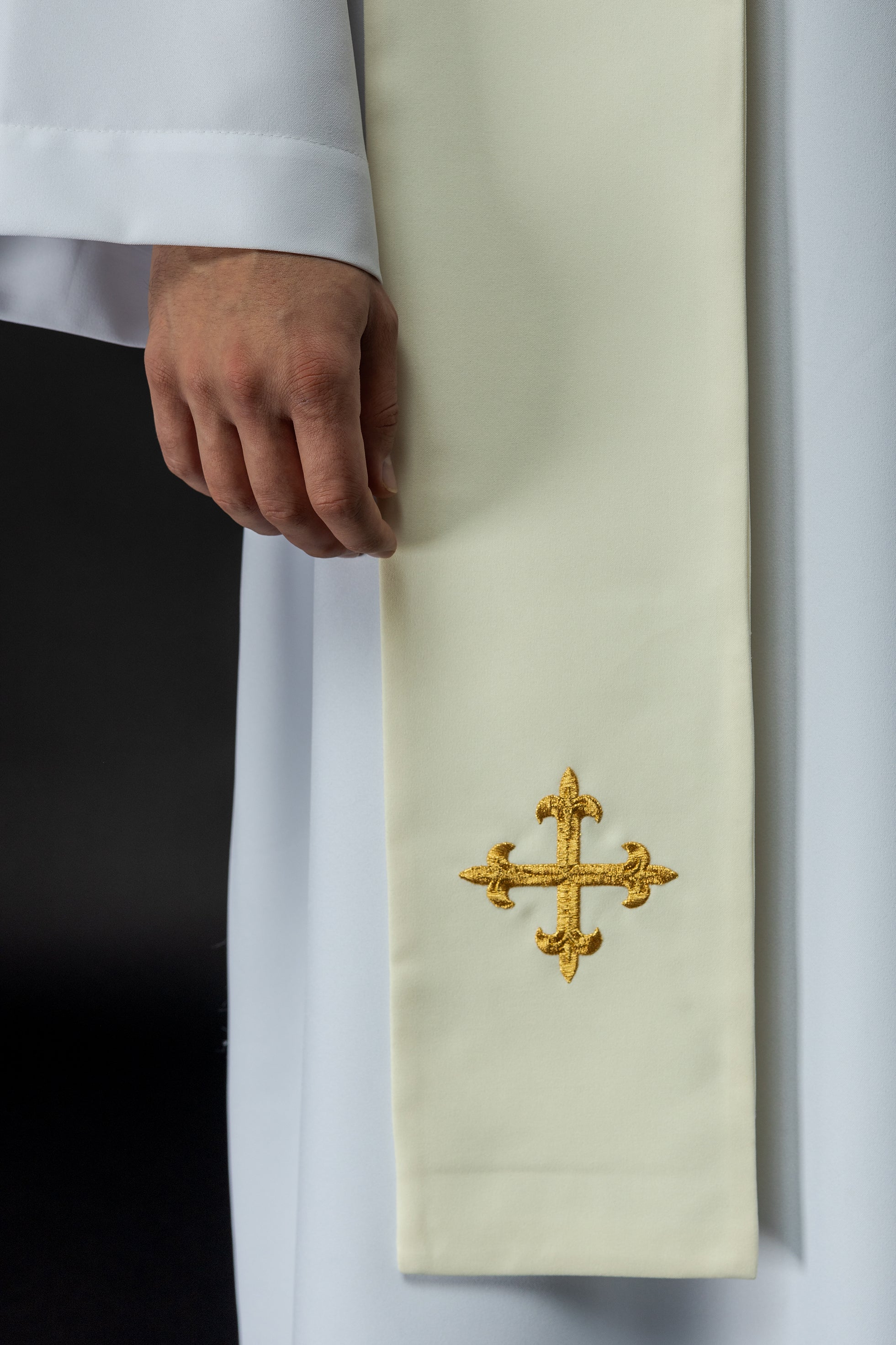 Stuła haftowana krzyż, IHS i serce Jezusa Chrystusa ecru - ORNATY.PL