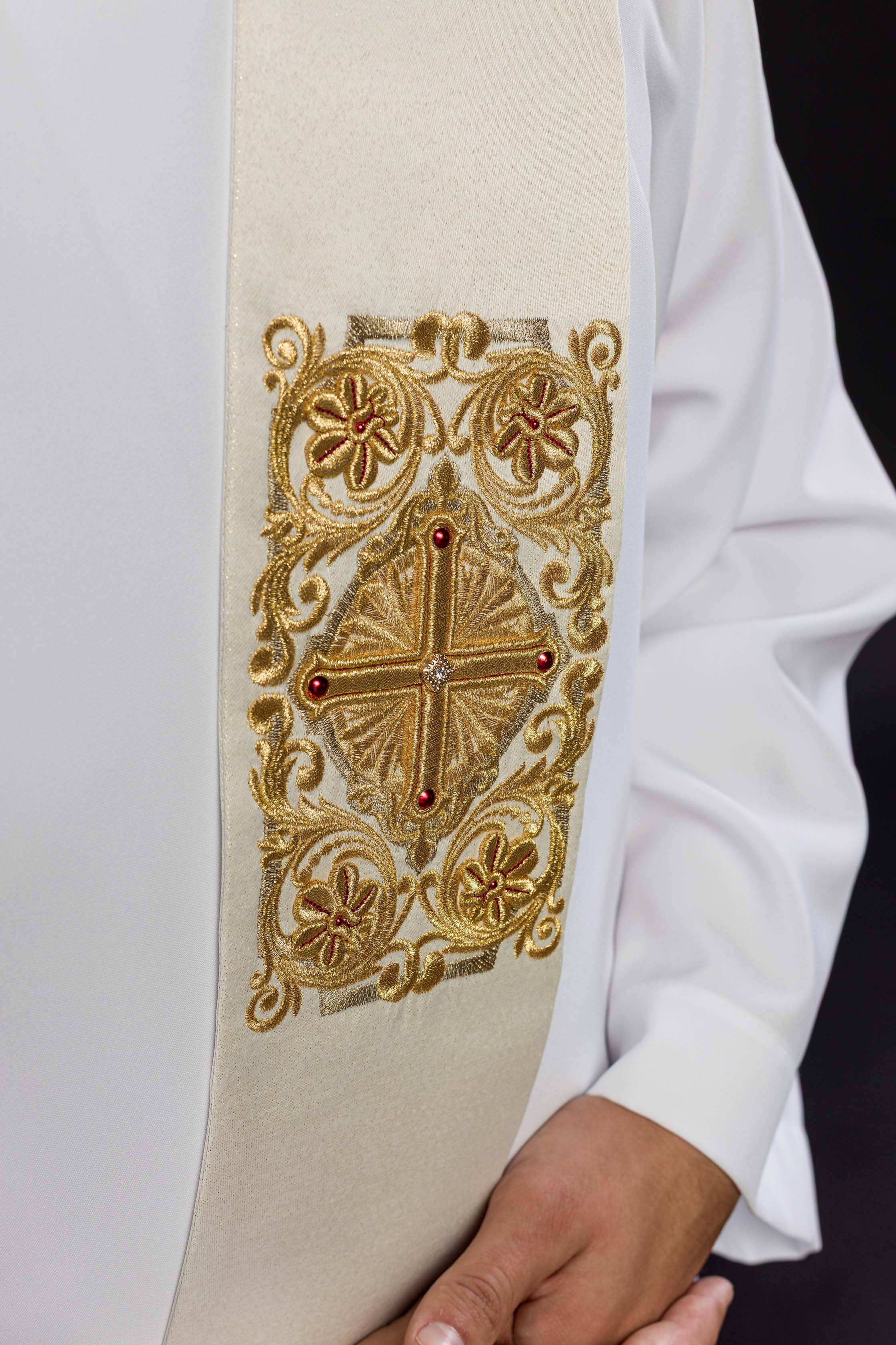 Deacon stole embroidered with a Cross