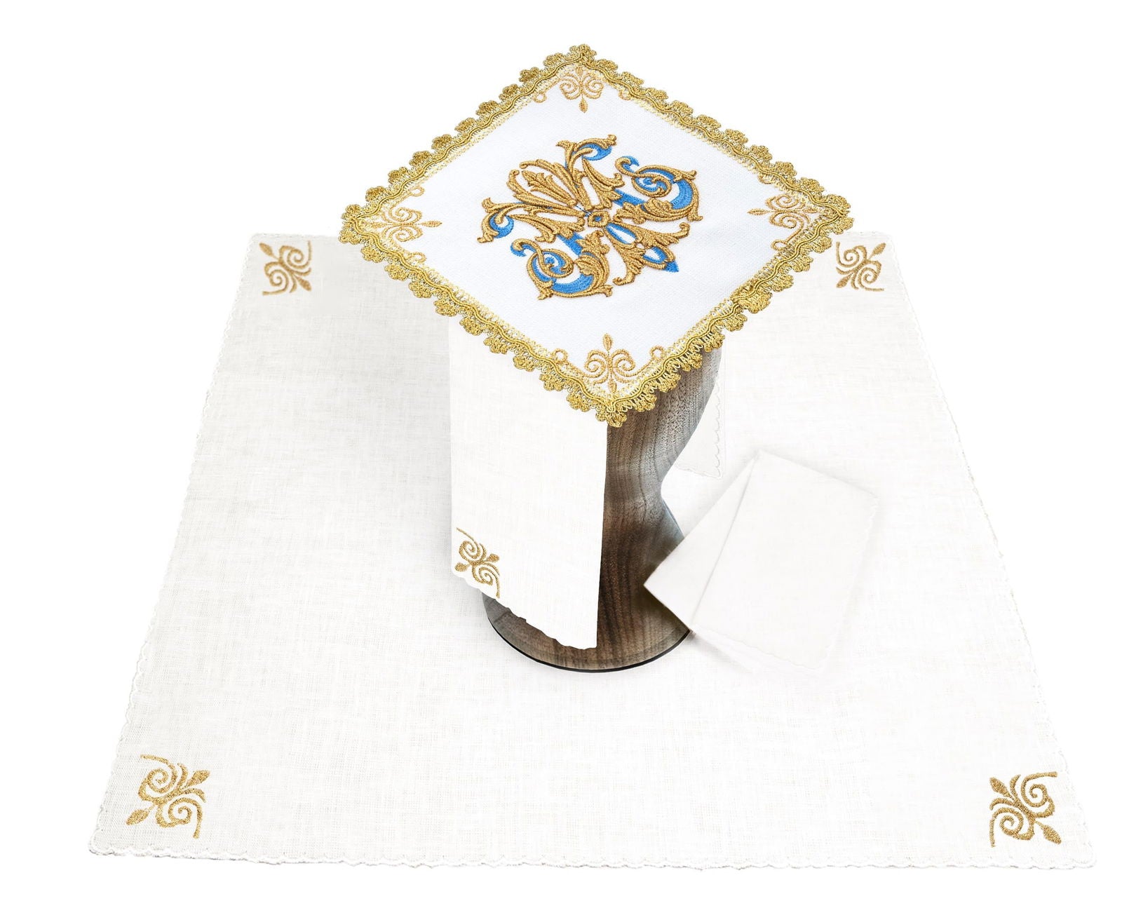 Embroidered Chalice Linens with pall and Marian Symbol - HAFTINAUSA.COM
