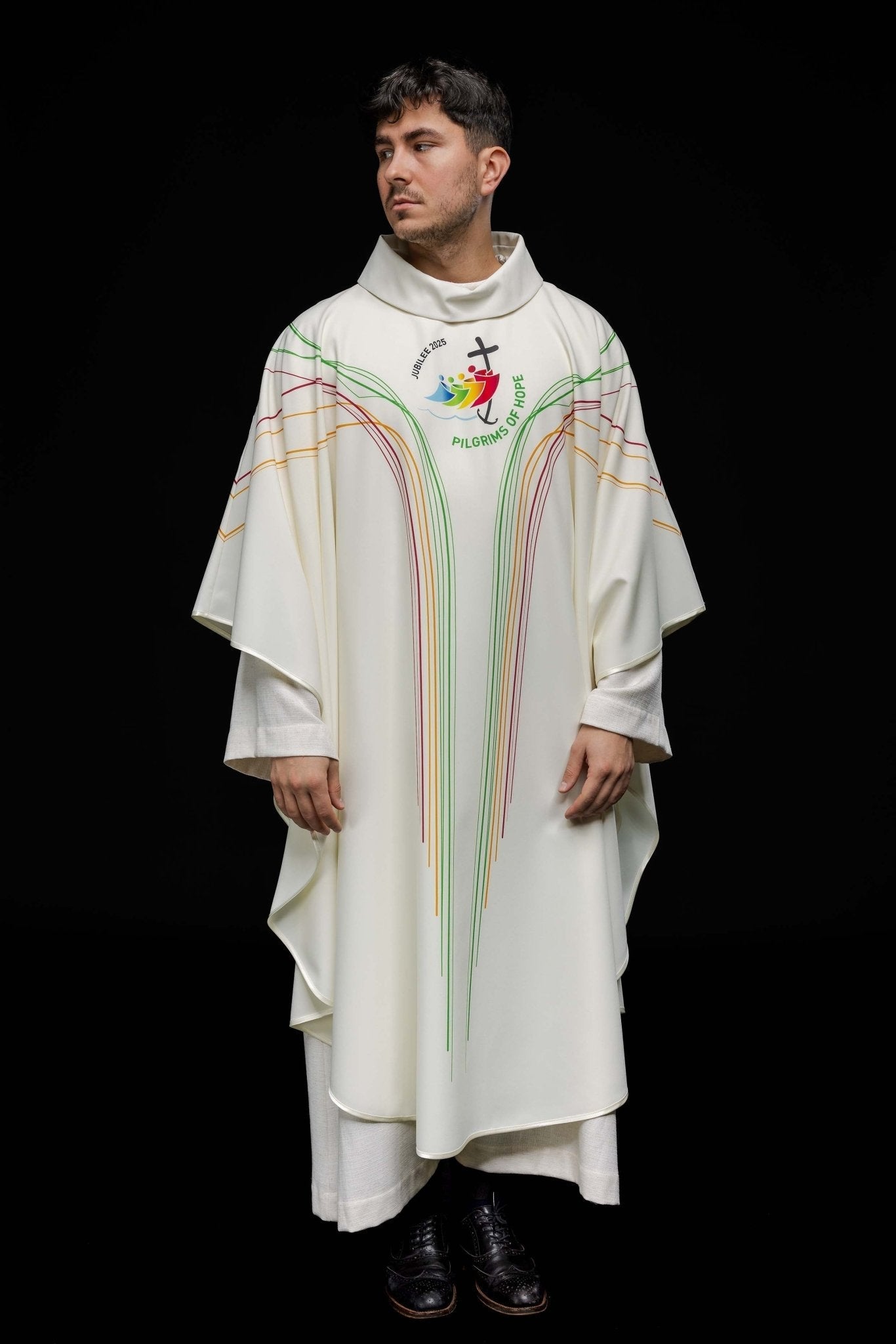 Chasuble in ecru color with the logo “JUBILEE ROME 2025” JR/037/05/12 - HAFTINAUSA.COM
