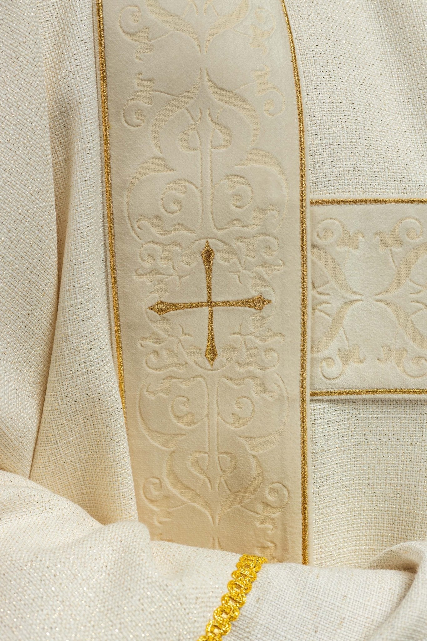 Curtain with velvet stripes and embroidered gold crosses, ecru KDL/395/05/71/B - HAFTINAUSA.COM