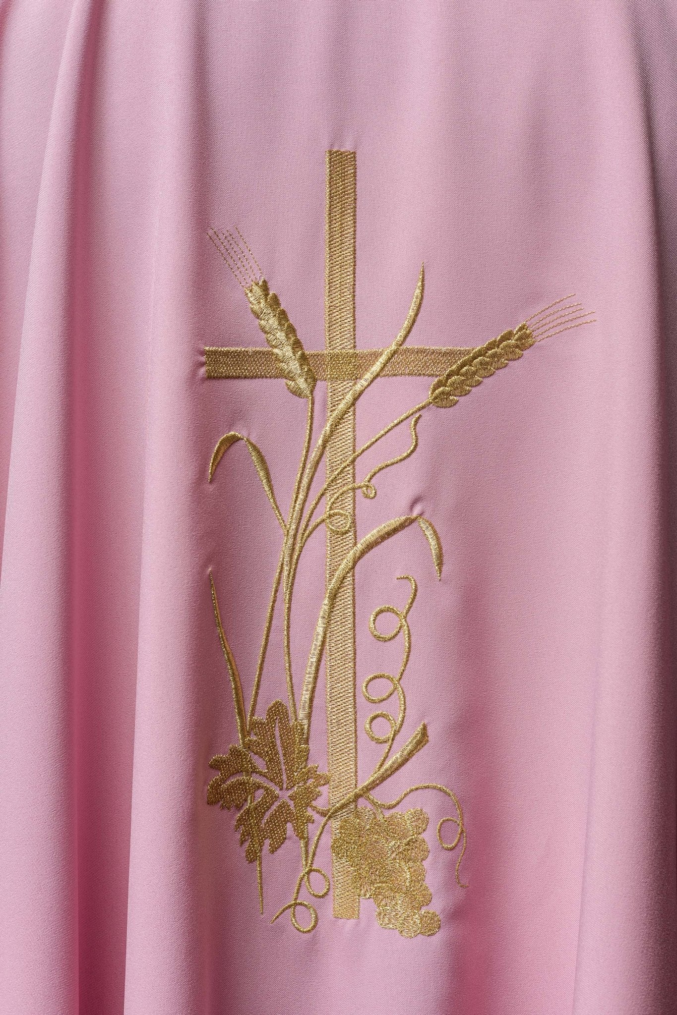 Pink chasuble with golden cross embroidery KOR/026/08/12 RÓŻ - HAFTINAUSA.COM