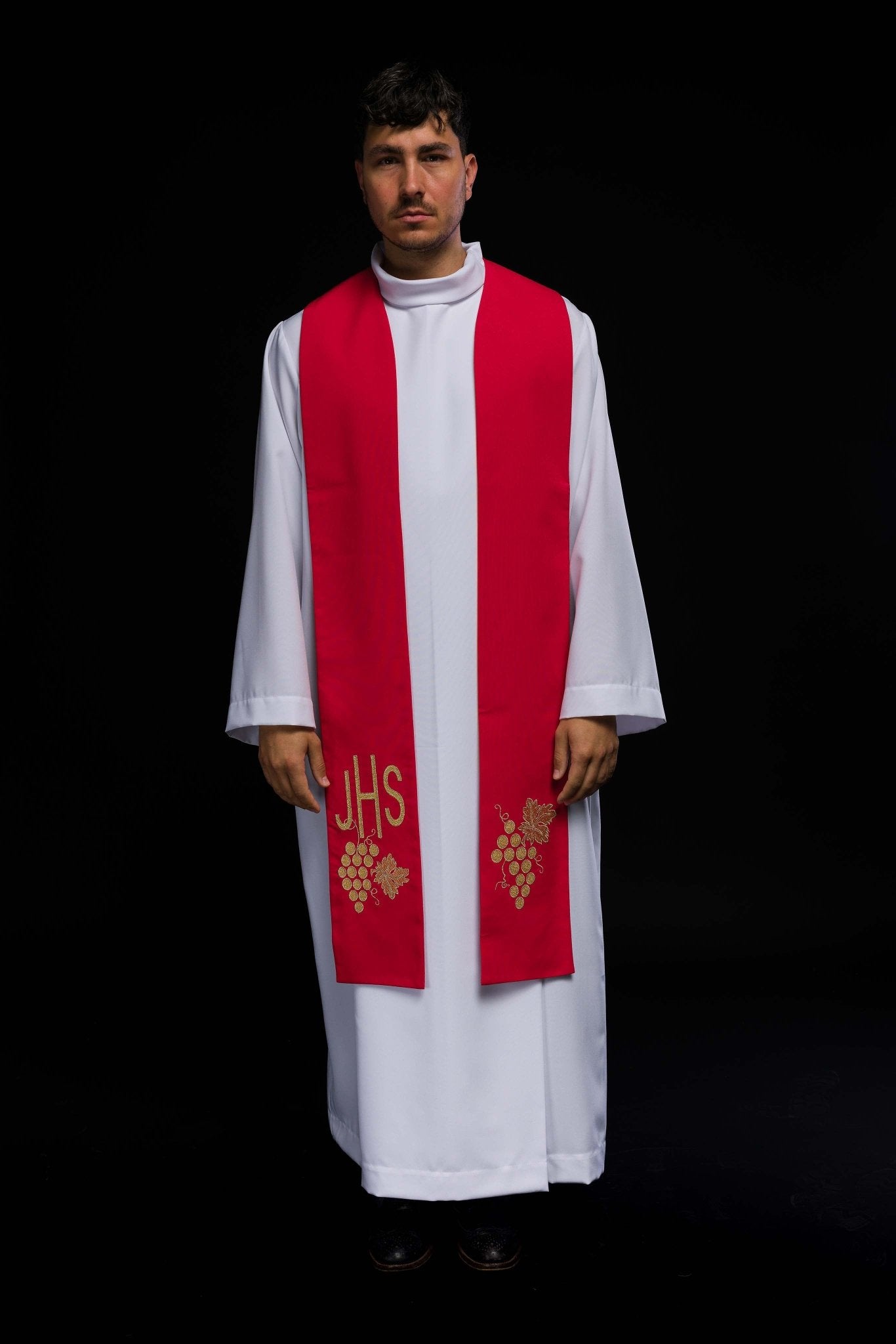 Red priestly stole embroidered with IHS and grapes KST/068/02/01 CZERWONY - HAFTINAUSA.COM