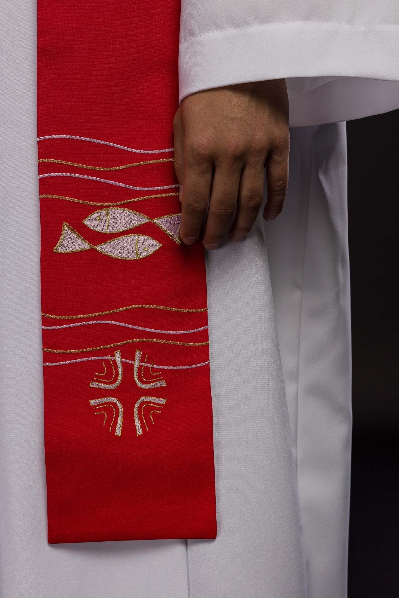 Red priestly stole with embroidered Fish motif KST/022/02/01 CZERWONY - HAFTINAUSA.COM