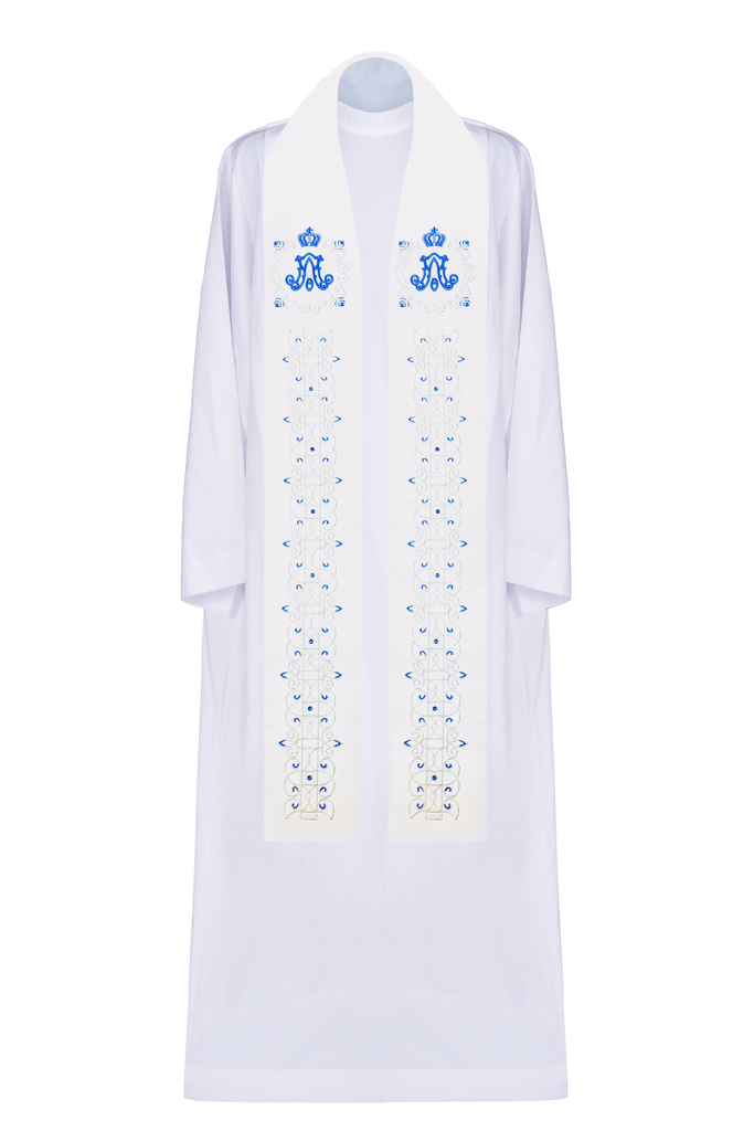 Ecru embroidered Marian stole