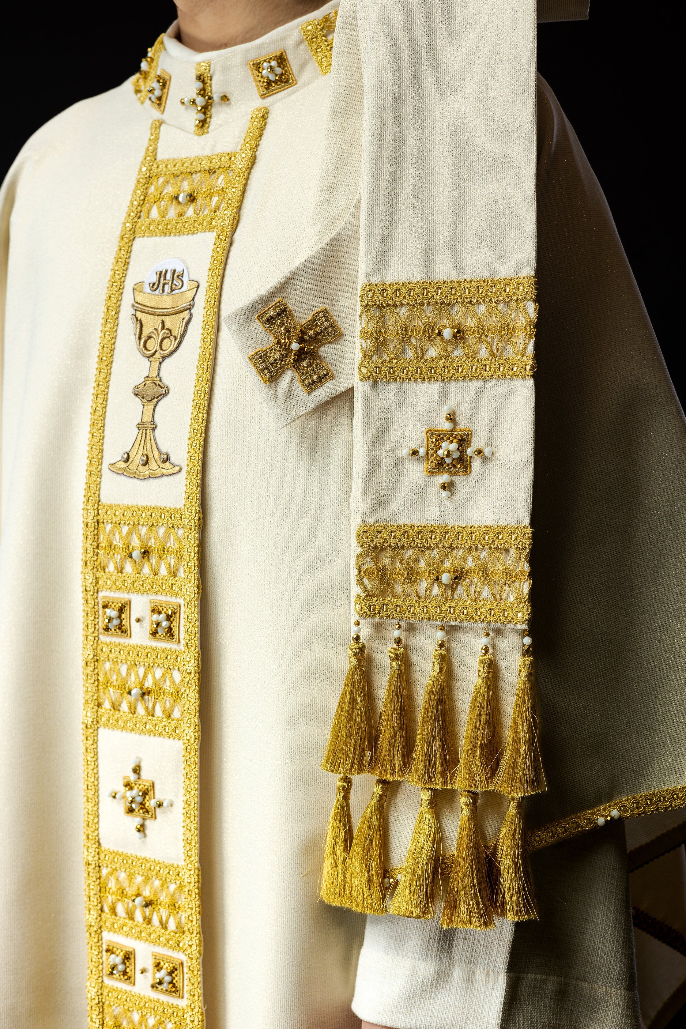 Handmade chasuble with natural stones Handmade 7008