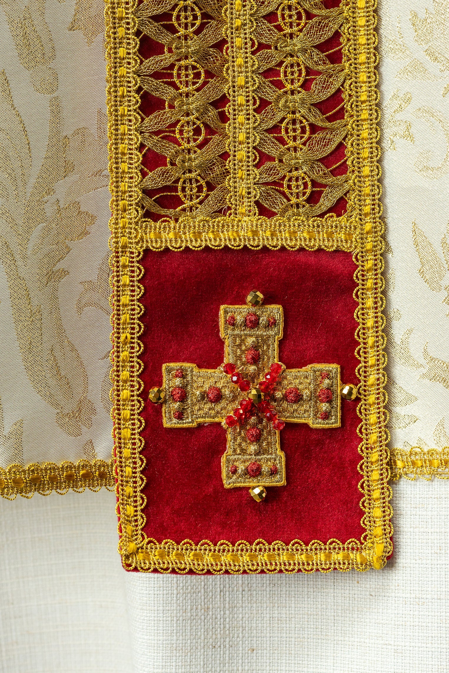 Handmade chasuble with natural stones Handmade 7009