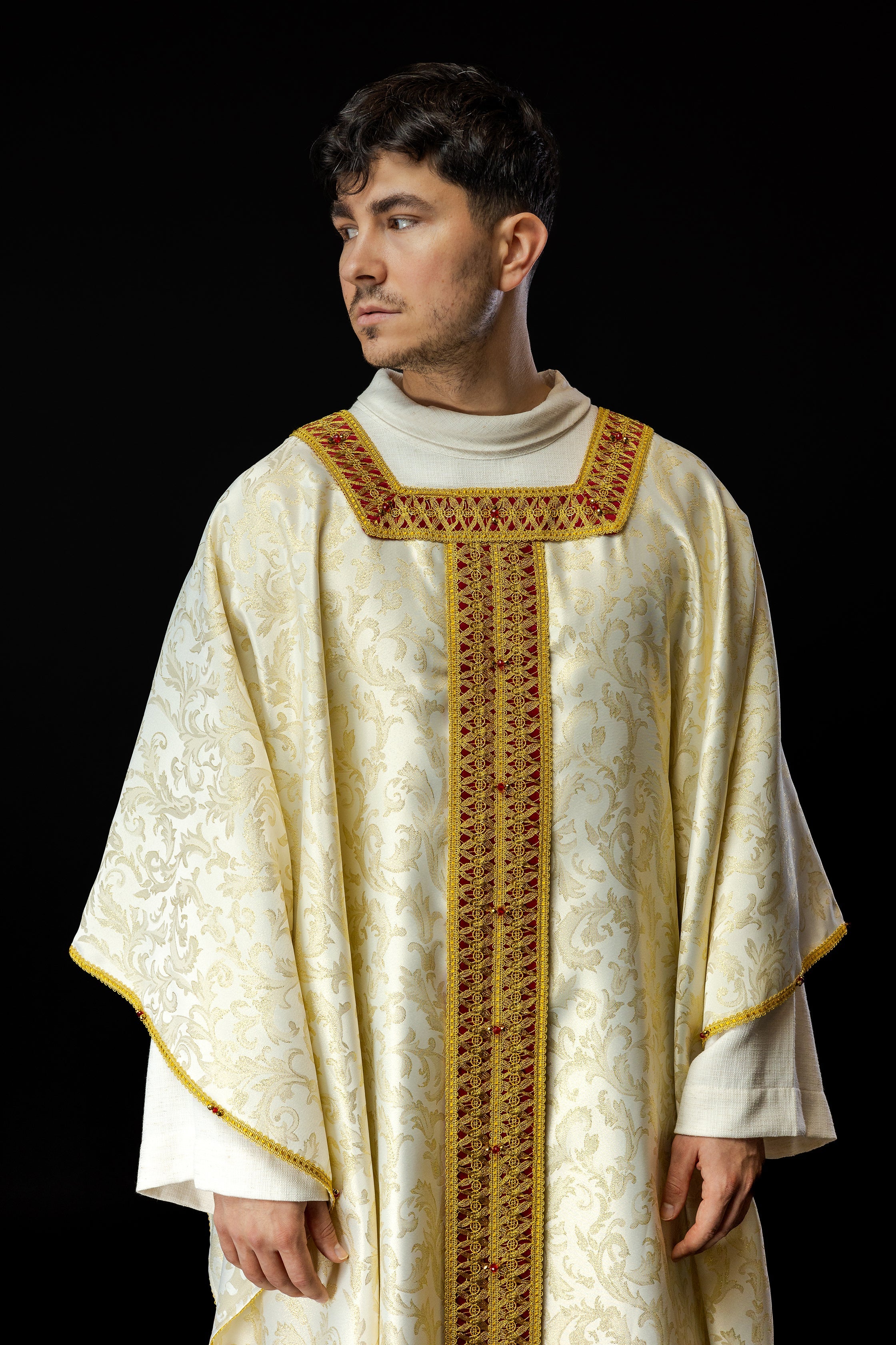 Handmade chasuble with natural stones Handmade 7009