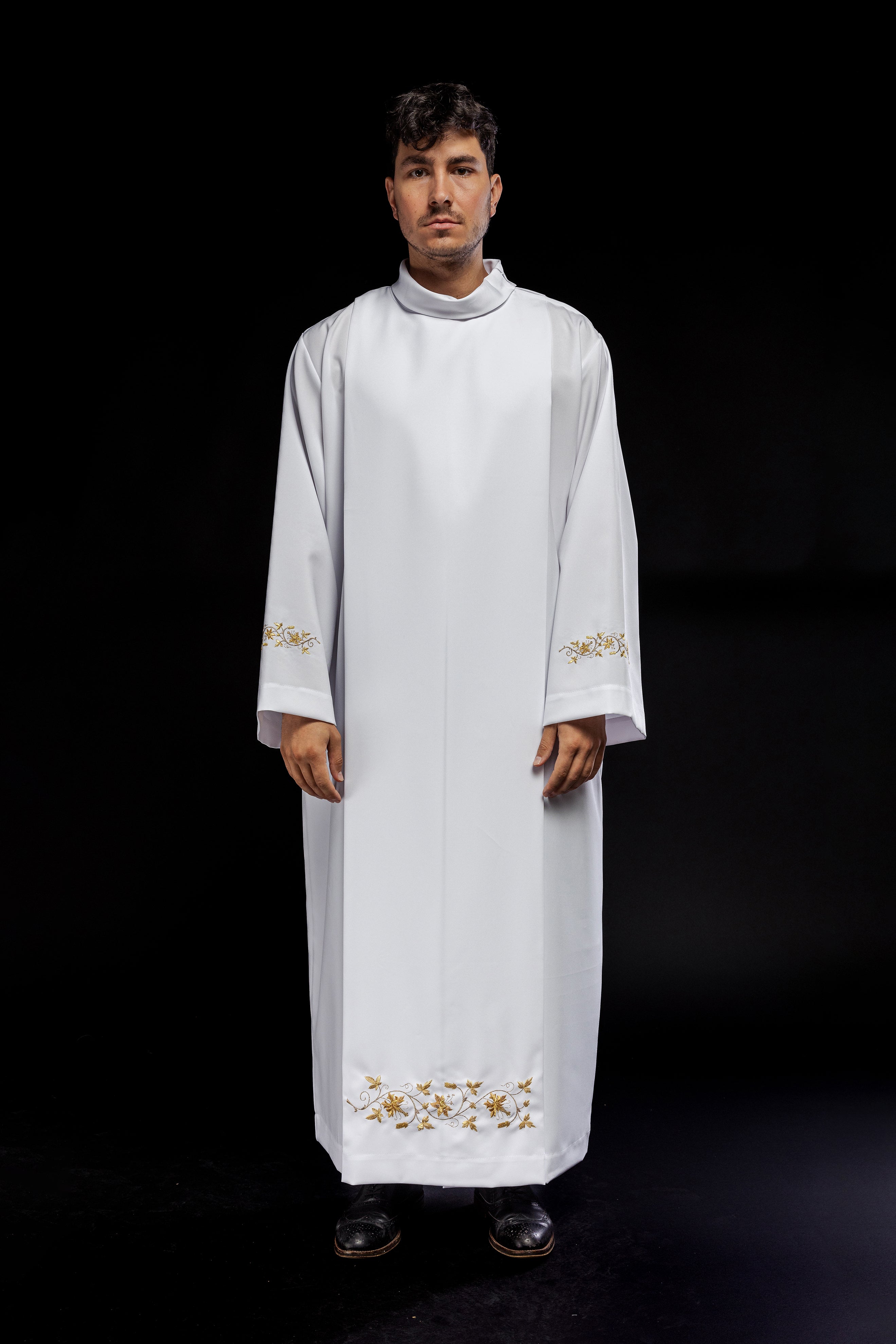 Clergy Alb with neck collar