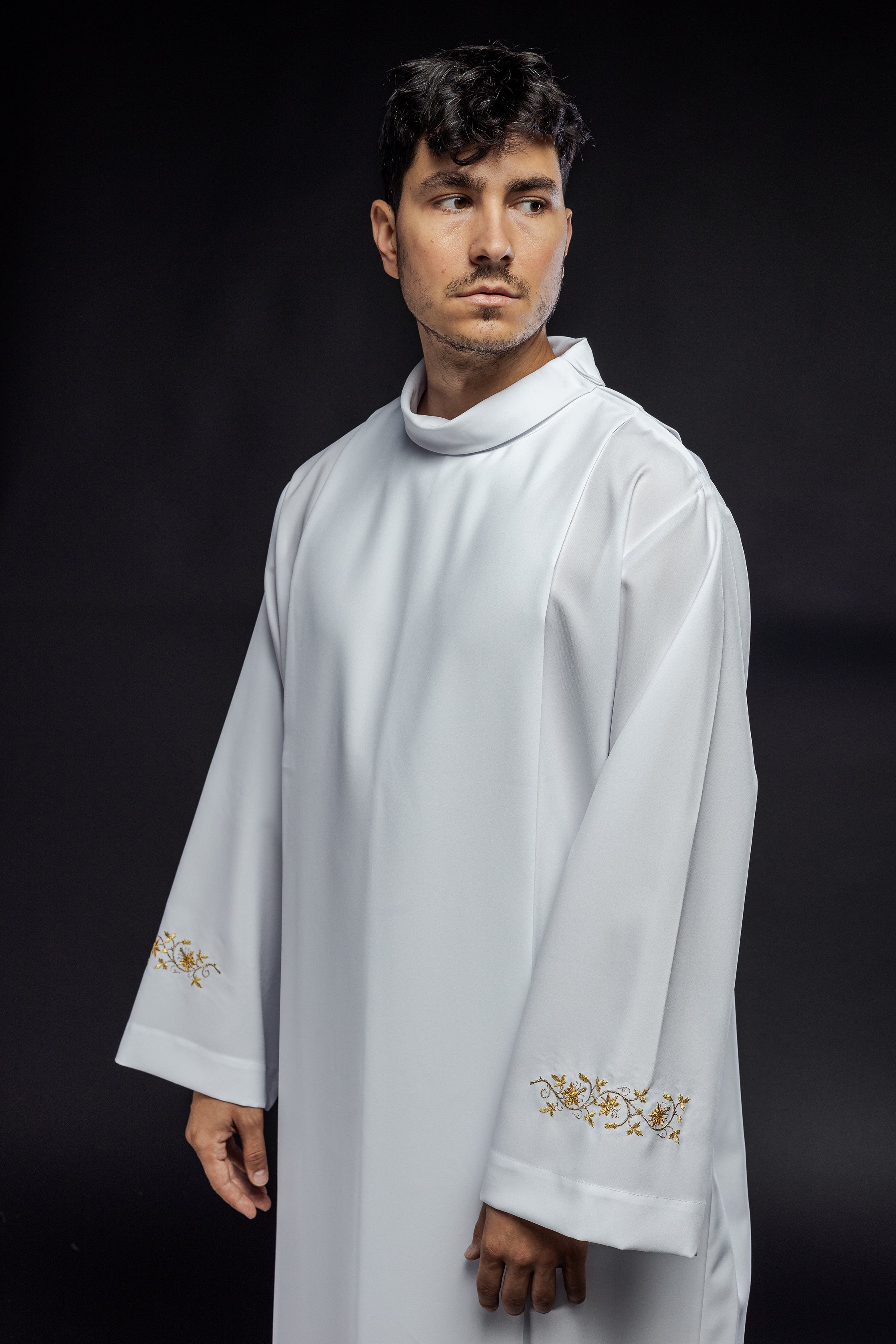 Clergy Alb with neck collar