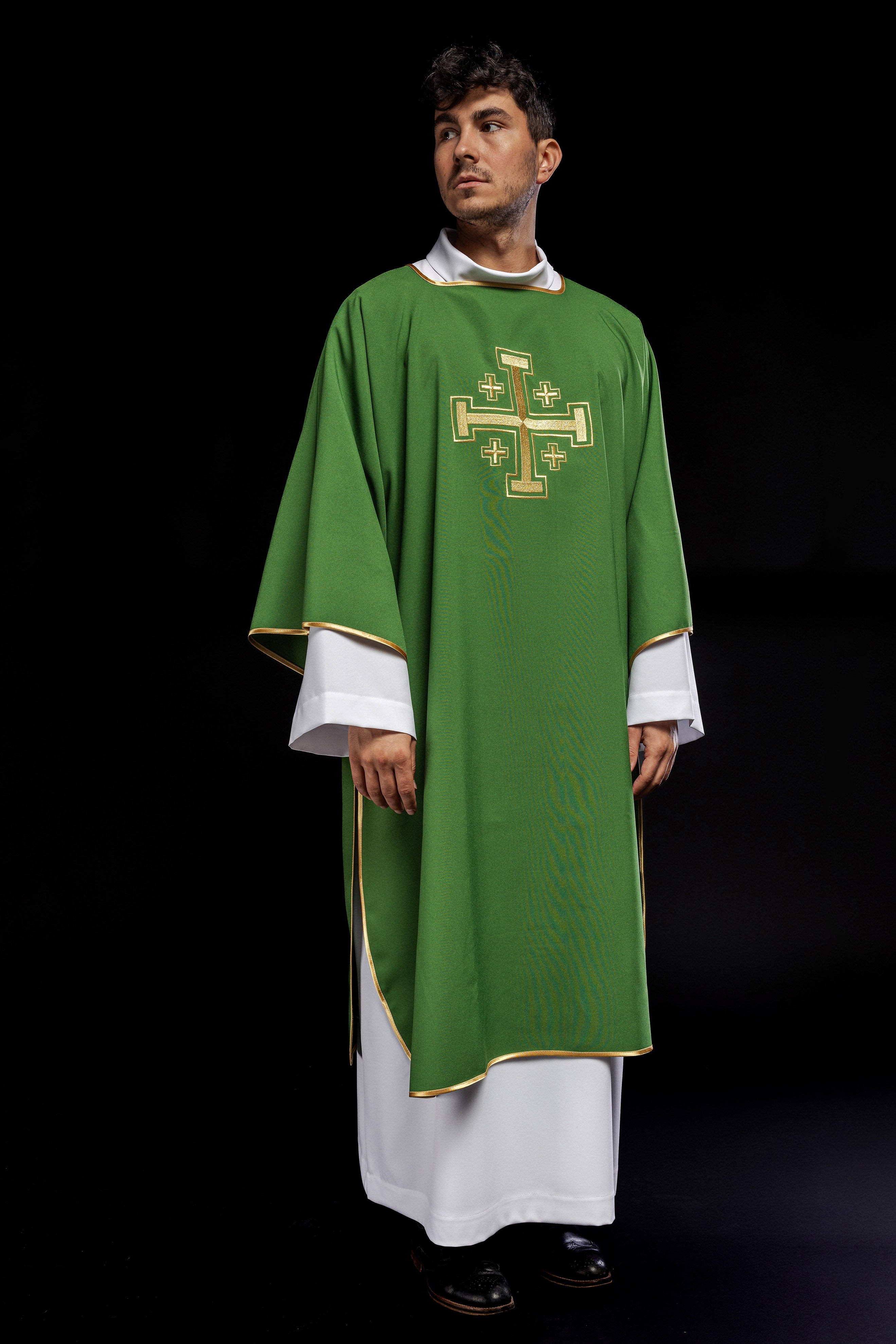 Deacon dalmatic in green with gold crosses