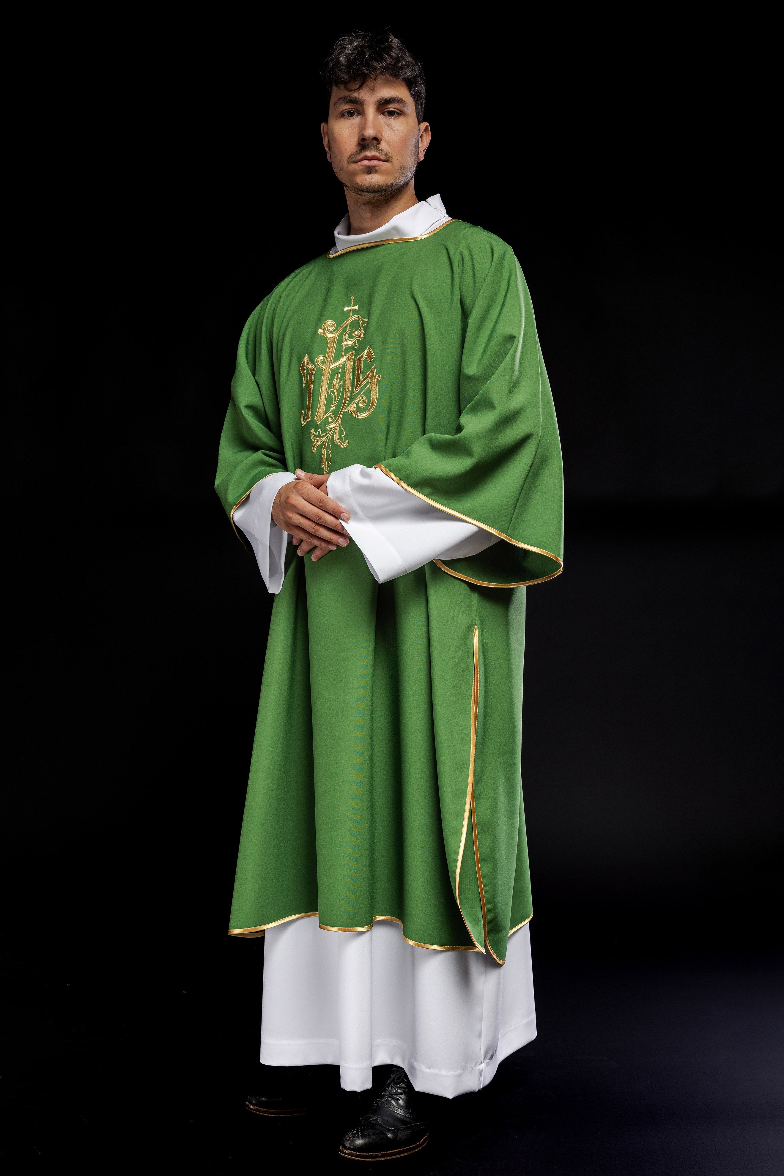 Green dalmatic chasuble with gold IHS - HAFTINAUSA.COM