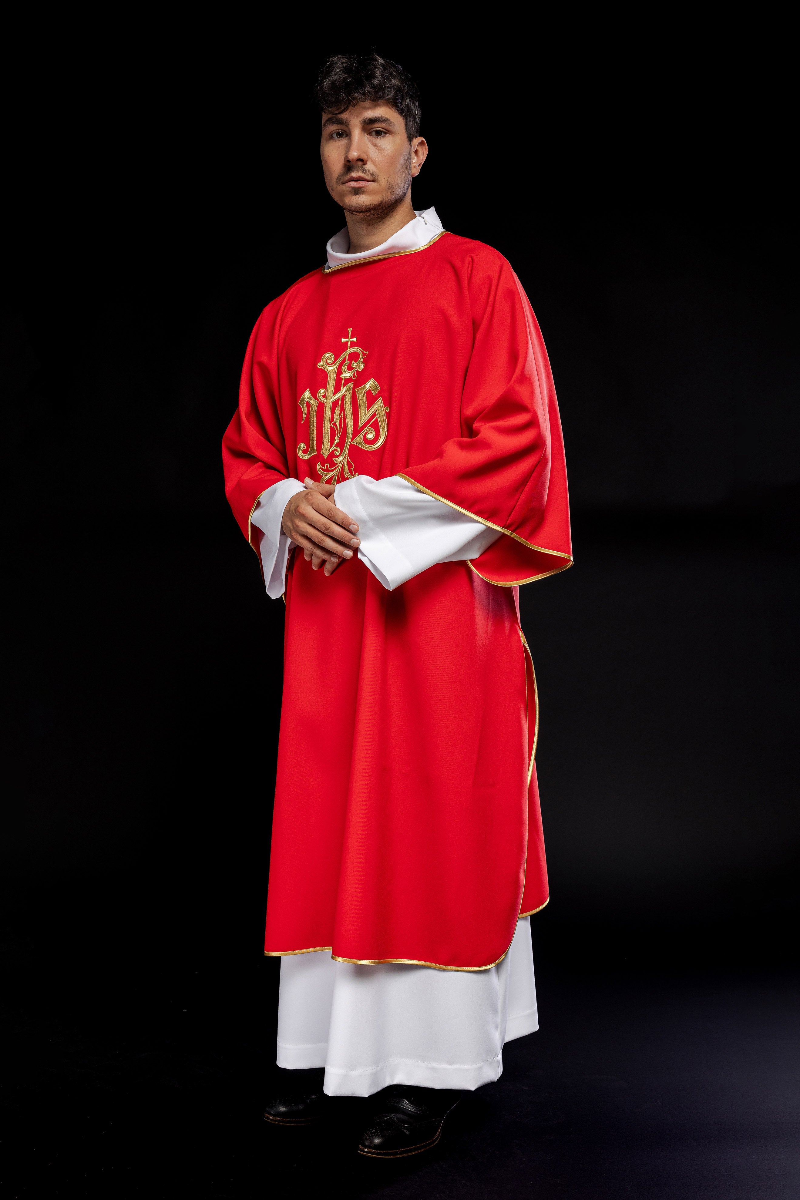 Red dalmatic chasuble with gold IHS - HAFTINAUSA.COM