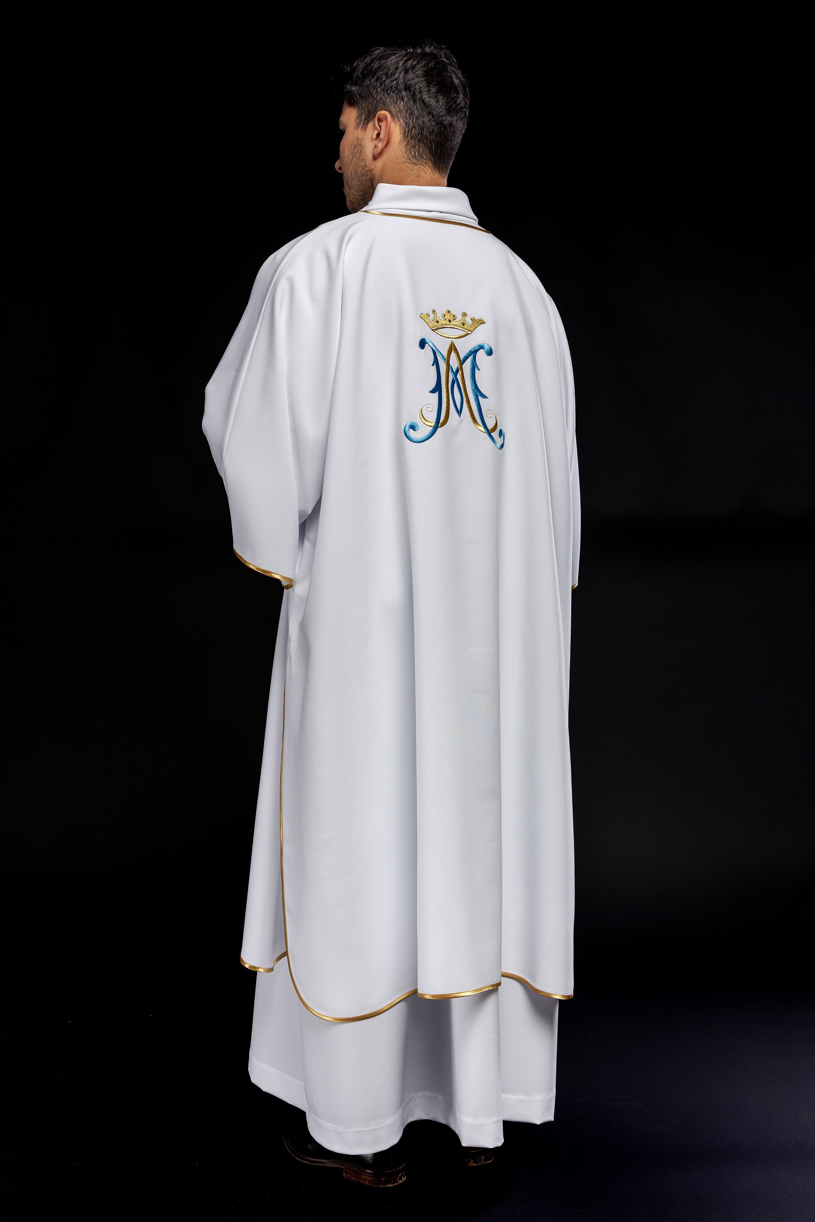 White dalmatic chasuble with Marian embroidery