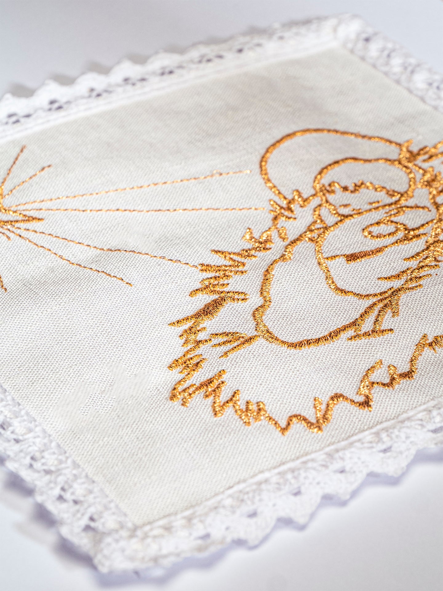 Chalice Linens for Christmas made of natural linen texture - HAFTINAUSA.COM