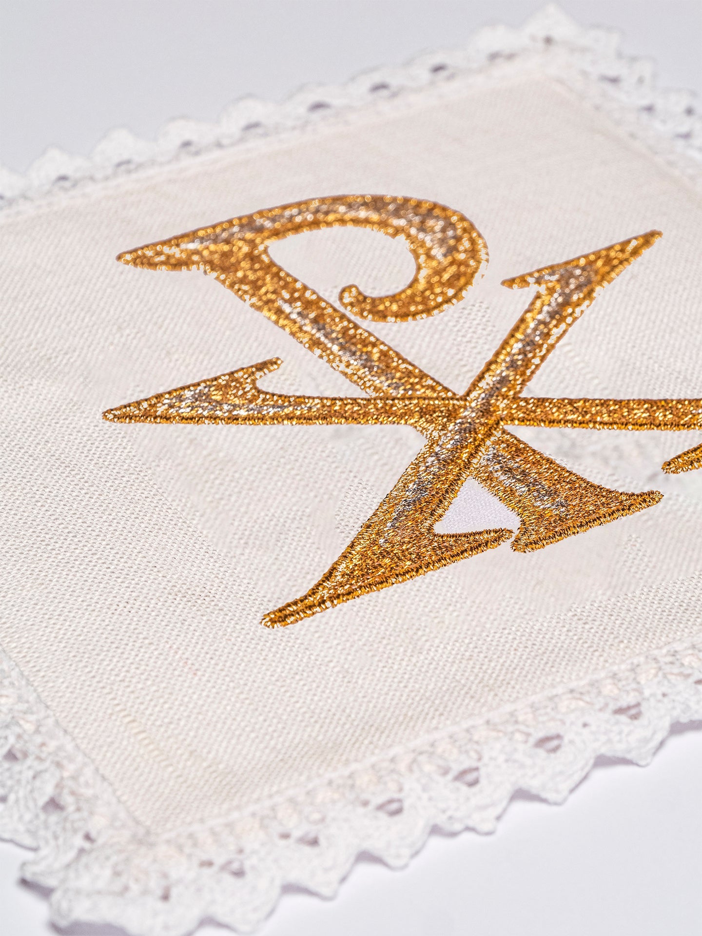 Chalice Linens made of linen with PAX symbol - HAFTINAUSA.COM