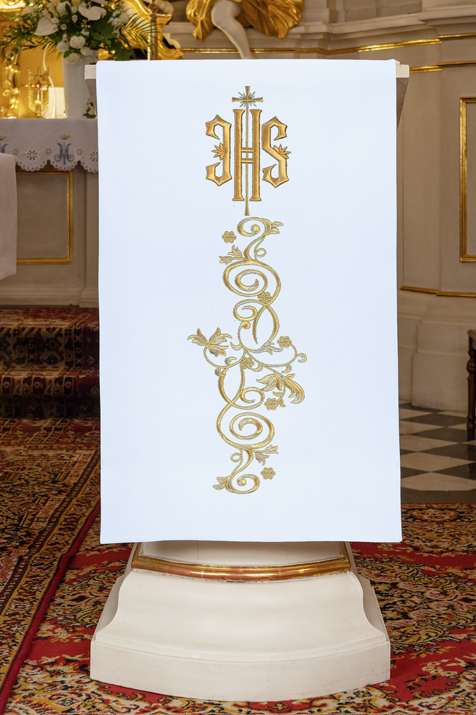Lectern cover embroidered with IHS motif in white