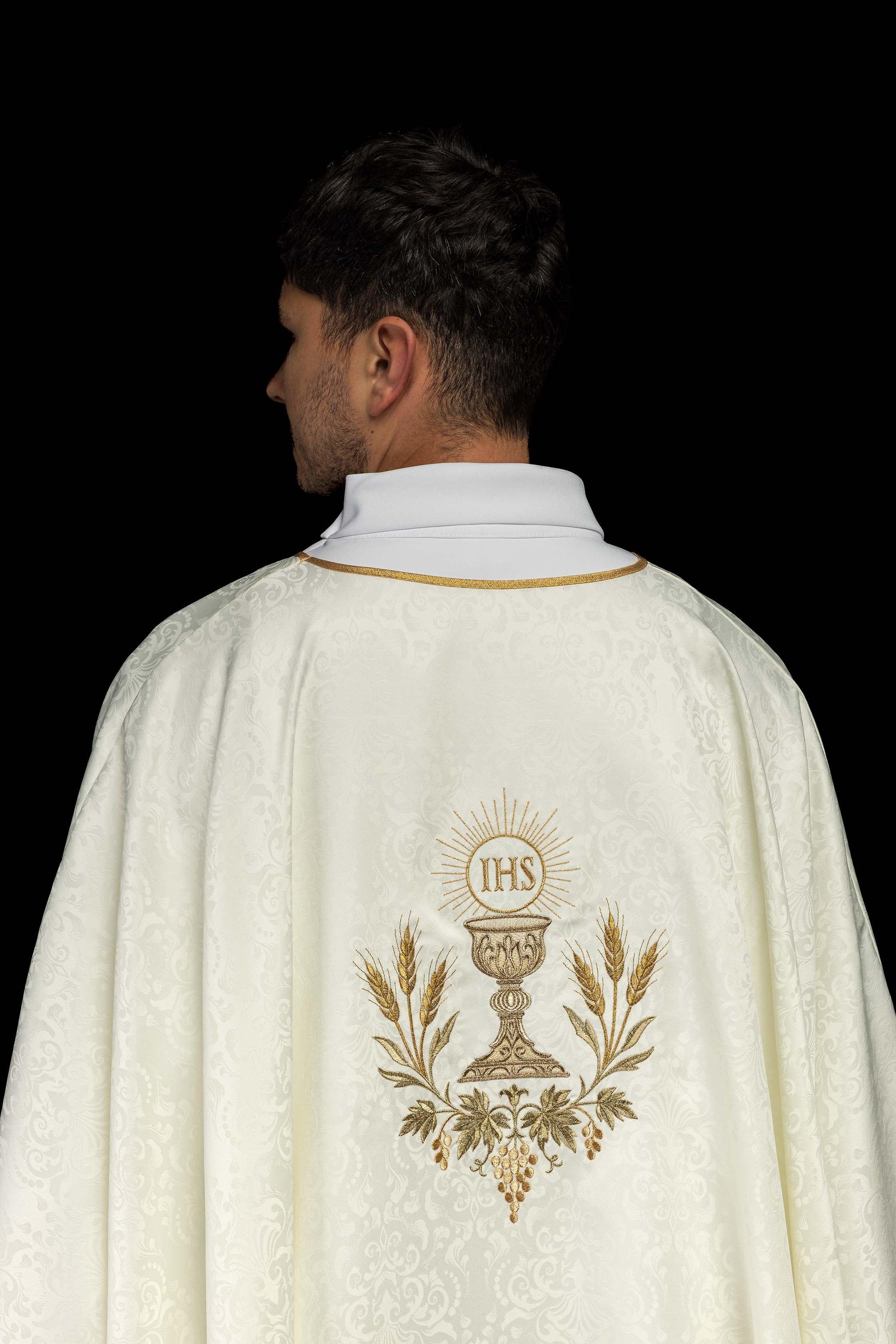 Ecru Liturgical Chasuble with Embroidered Chalice and Host on Jacquard Fabric