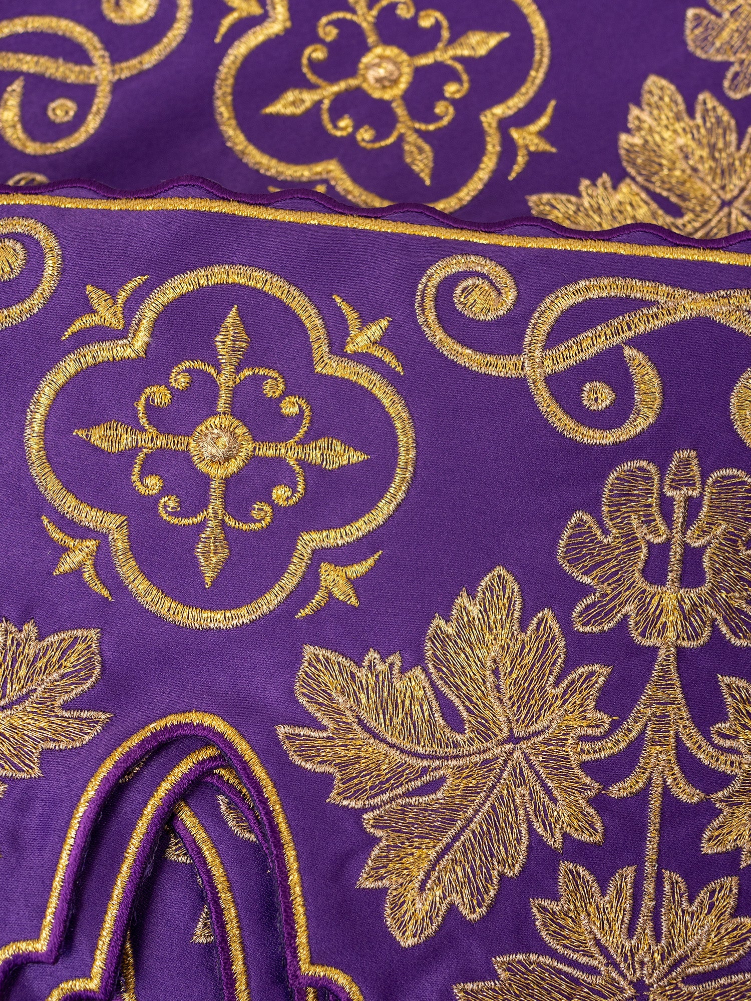 Violet altar superfrontal with embroidered Cross