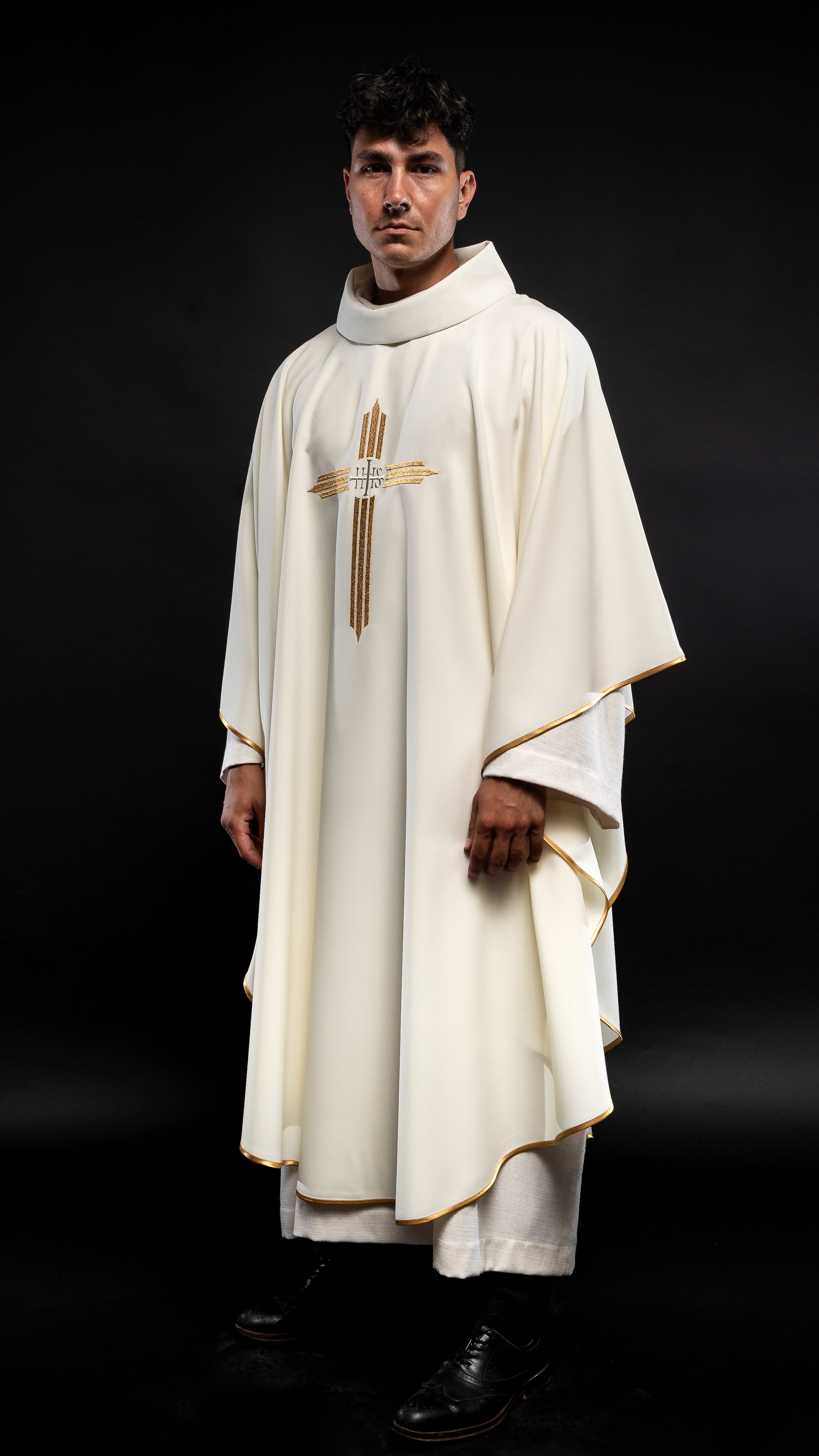 Chasuble embroidered with the symbol of Cross IHS - HAFTINAUSA.COM