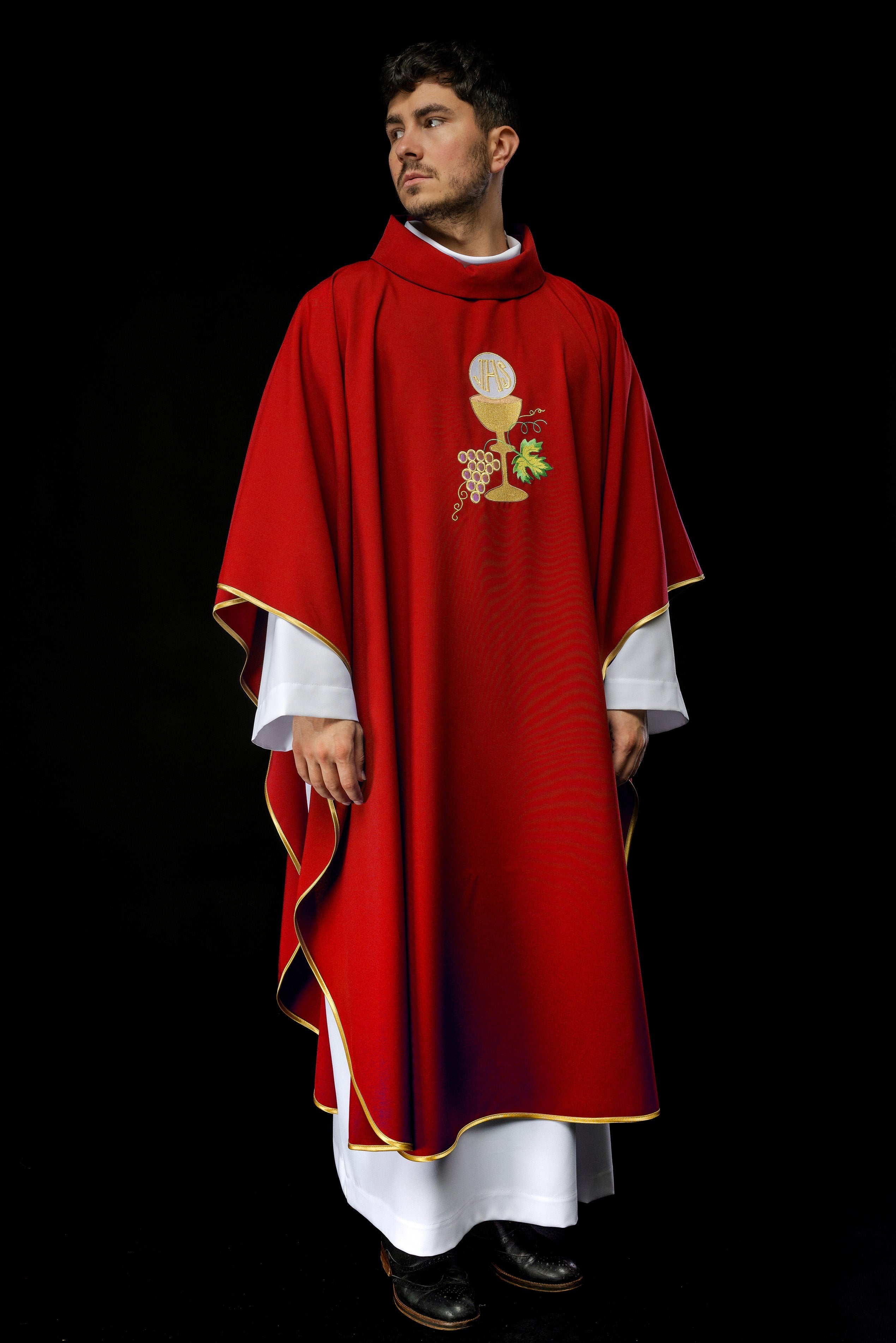 Chasuble Chalice Cross and Grapes in red