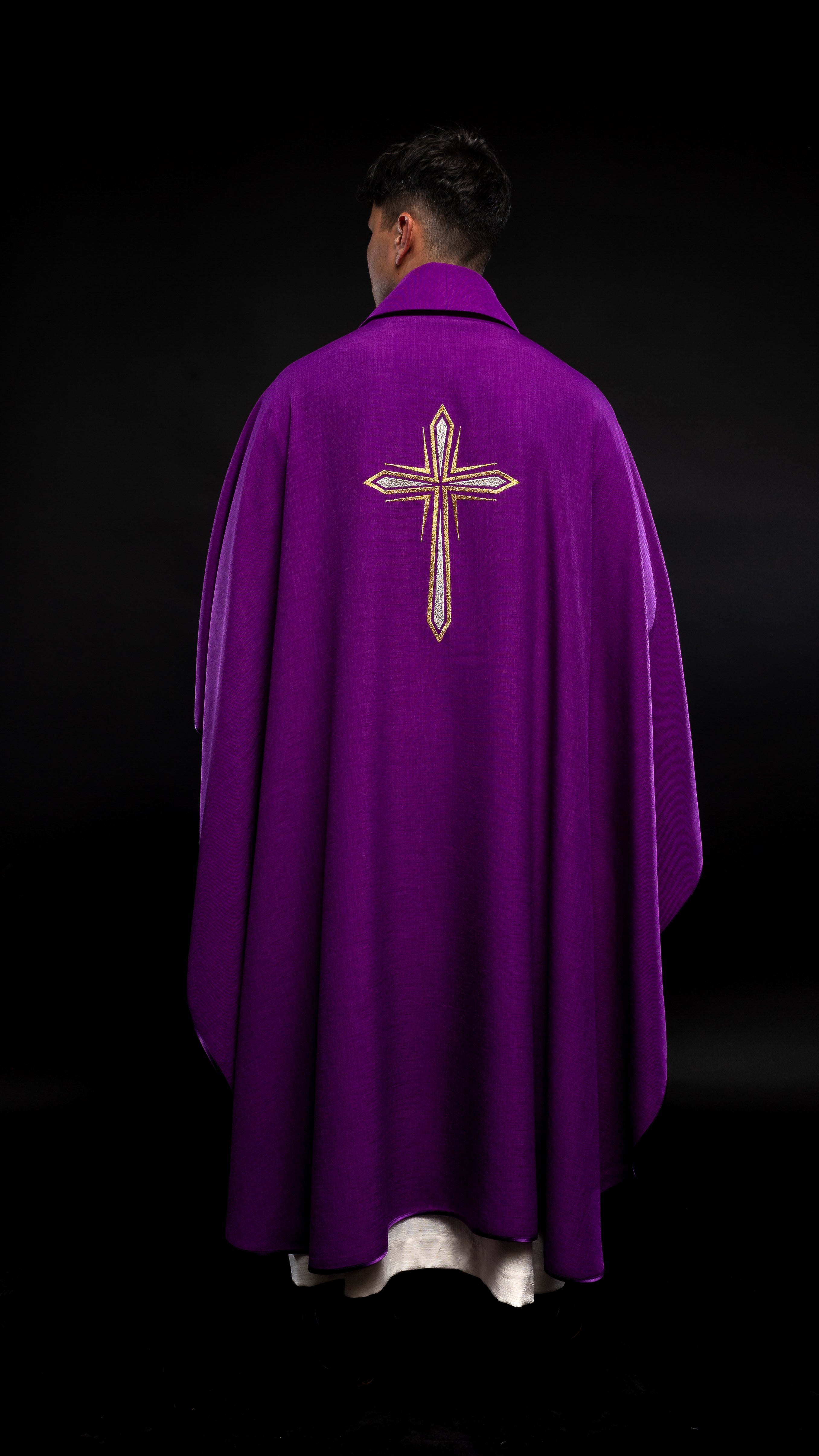 Advent chasuble with candle embroidery - HAFTINAUSA.COM