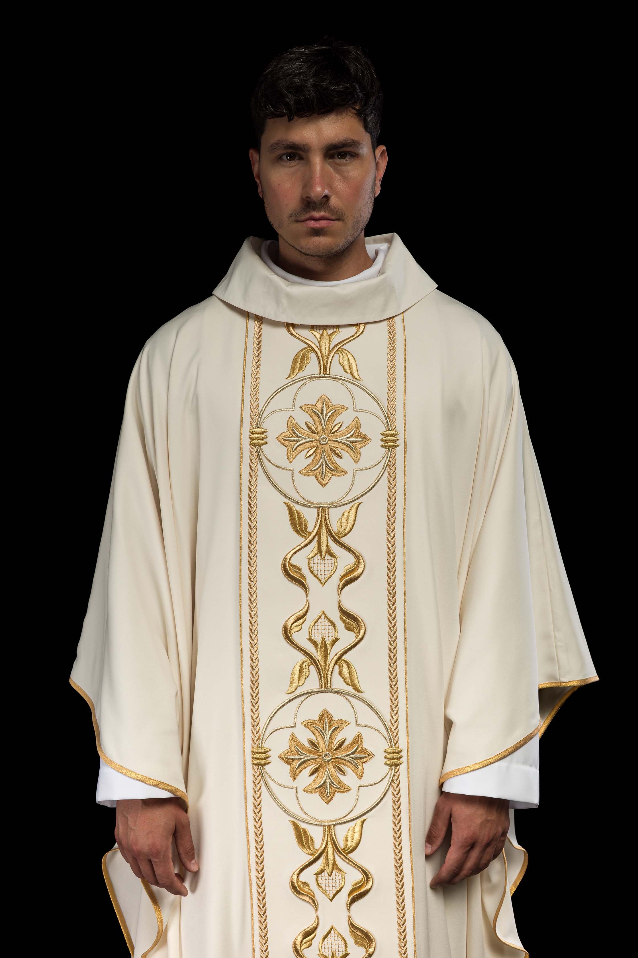 Richly embroidered ecru chasuble