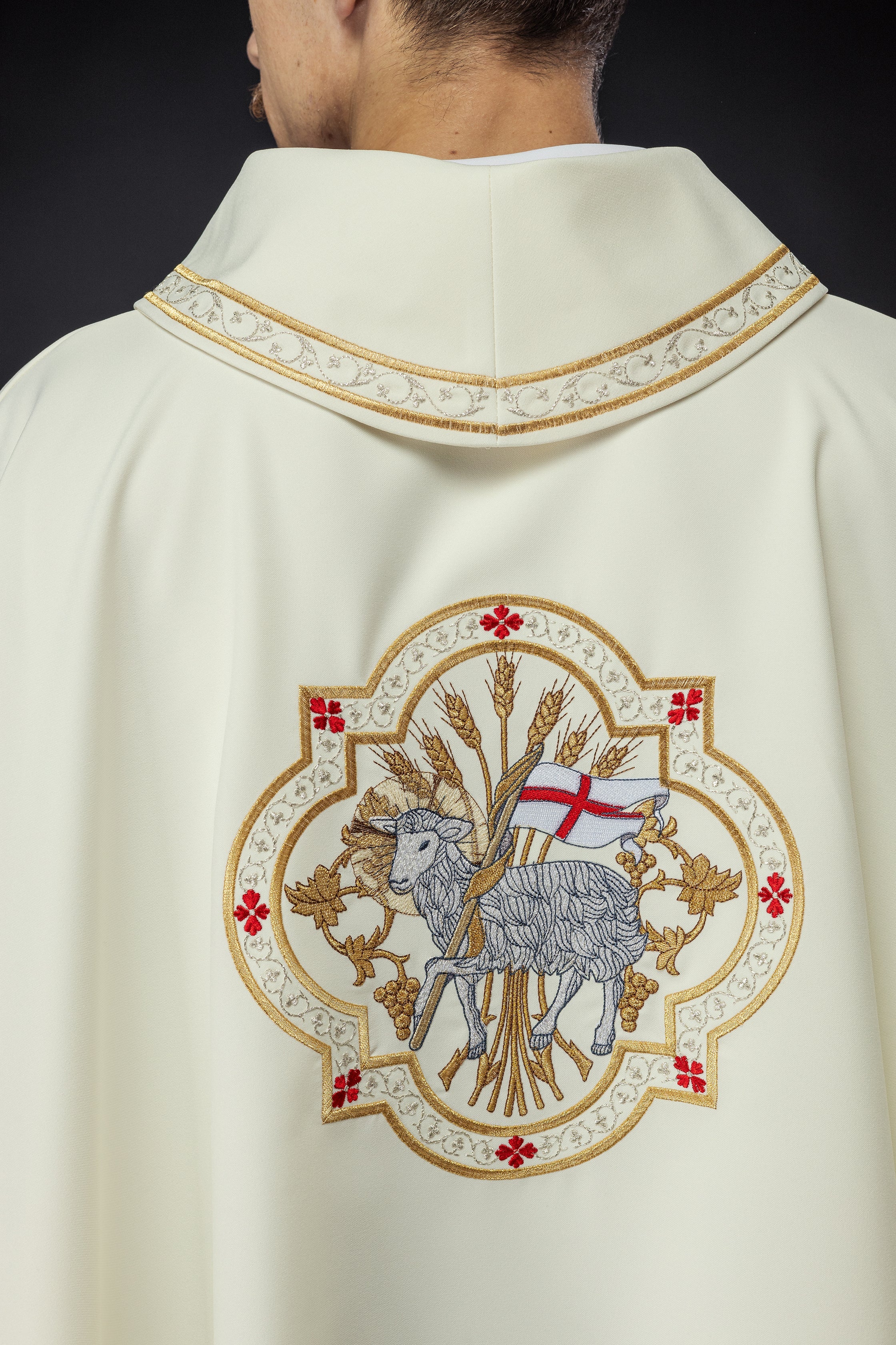 Classic ivory chasuble with the Lamb of God embroidery