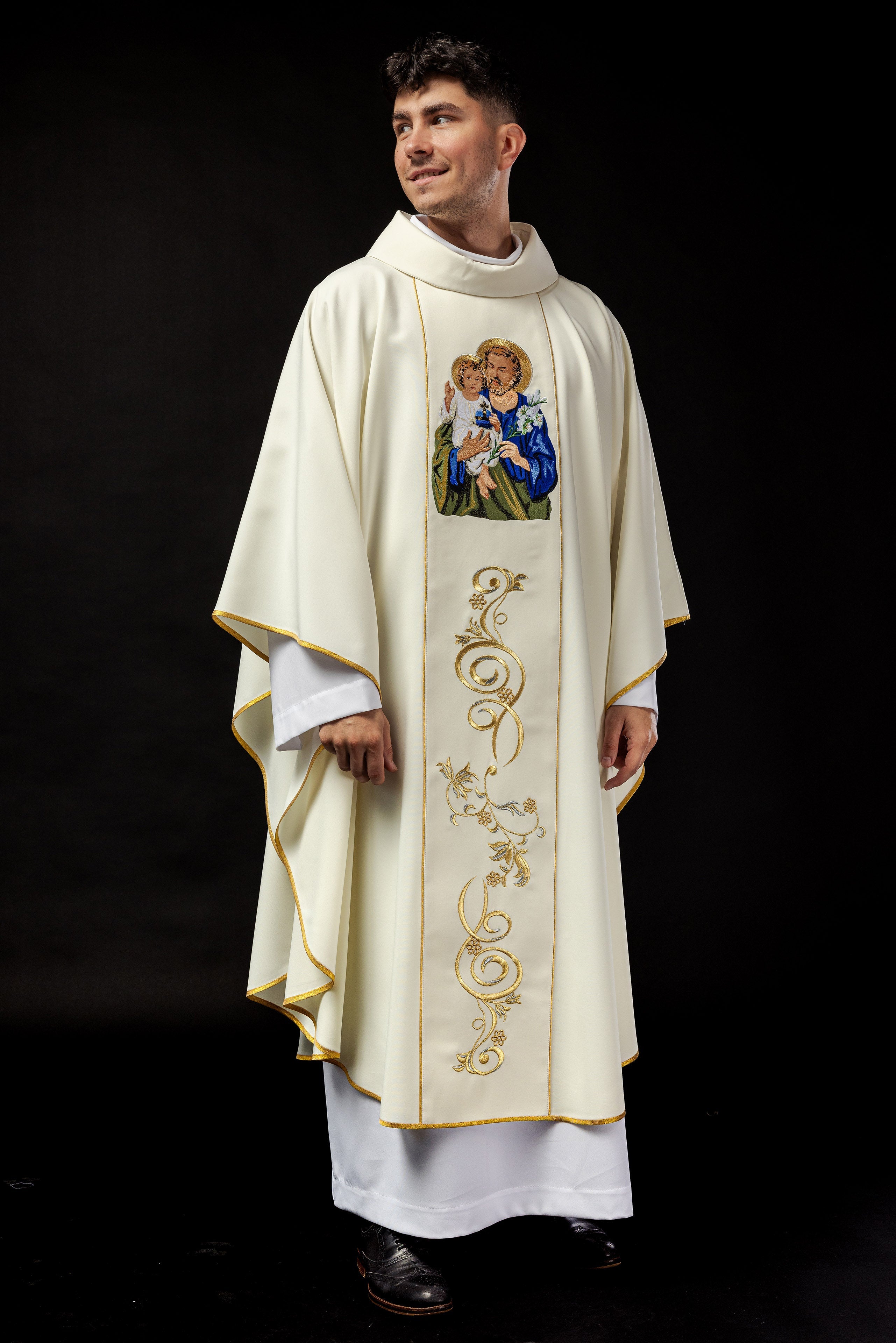 Embroidered chasuble with the image of St. Joseph