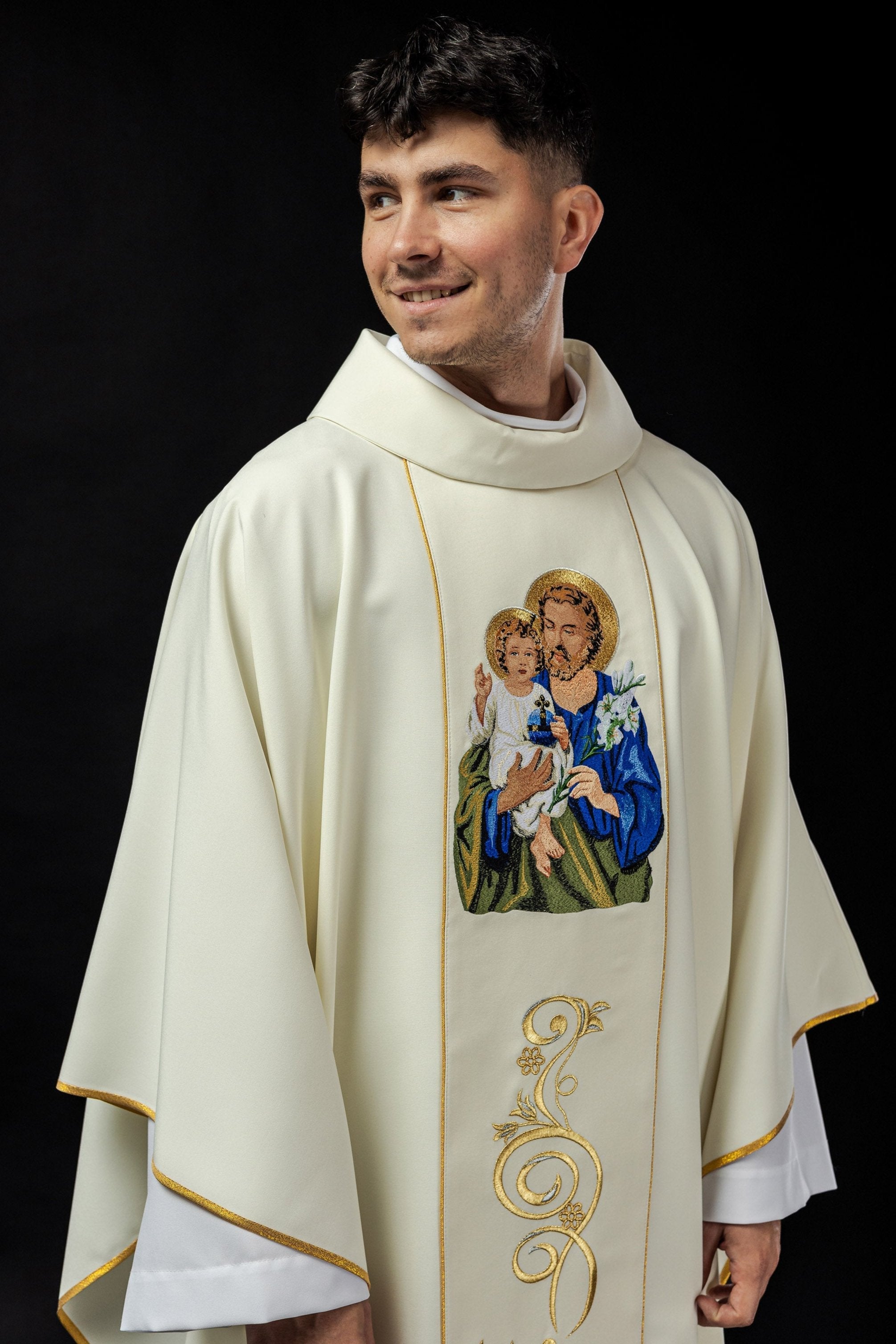 Embroidered chasuble with the image of St. Joseph