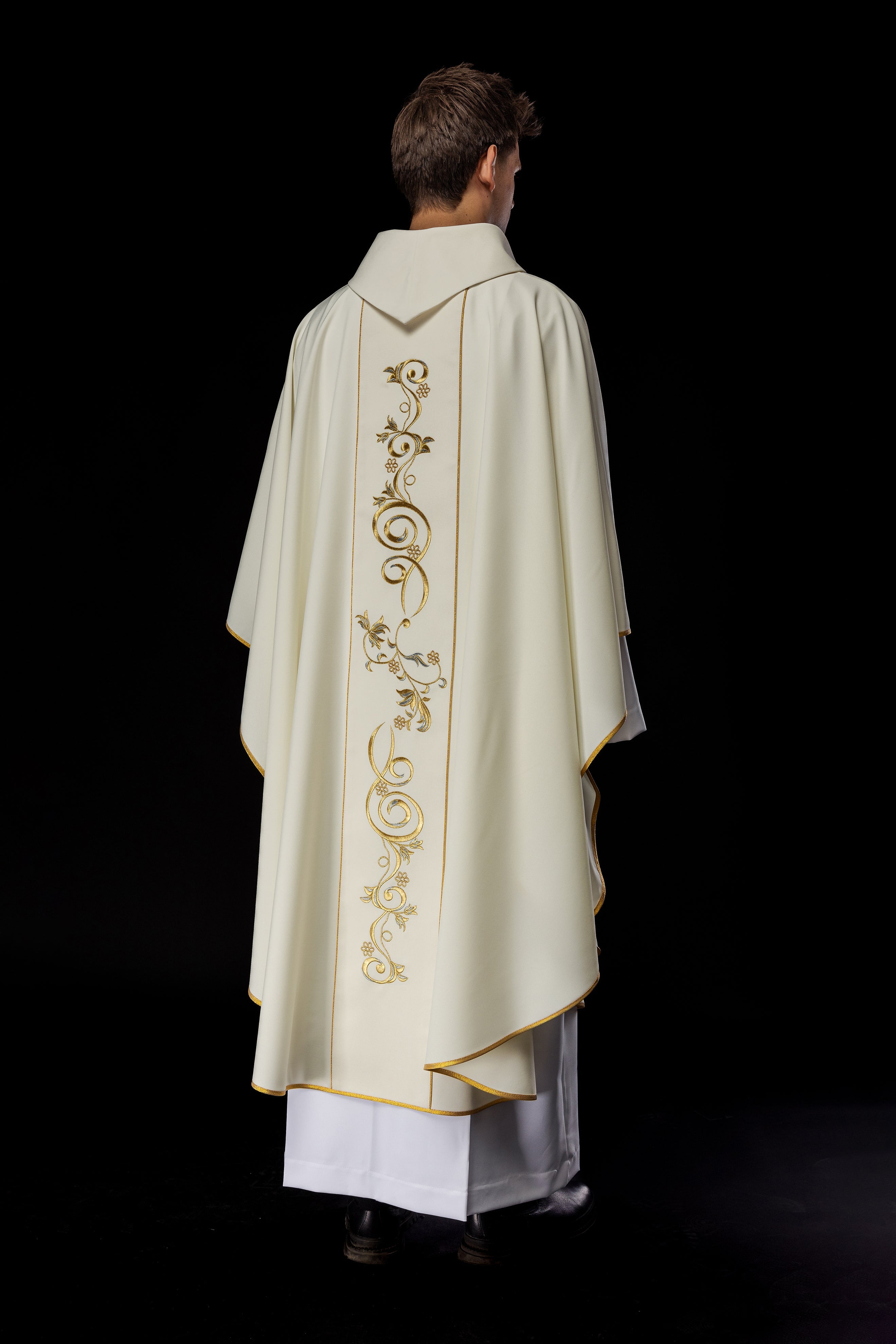 Christmas ivory chasuble with the image of Holy Family