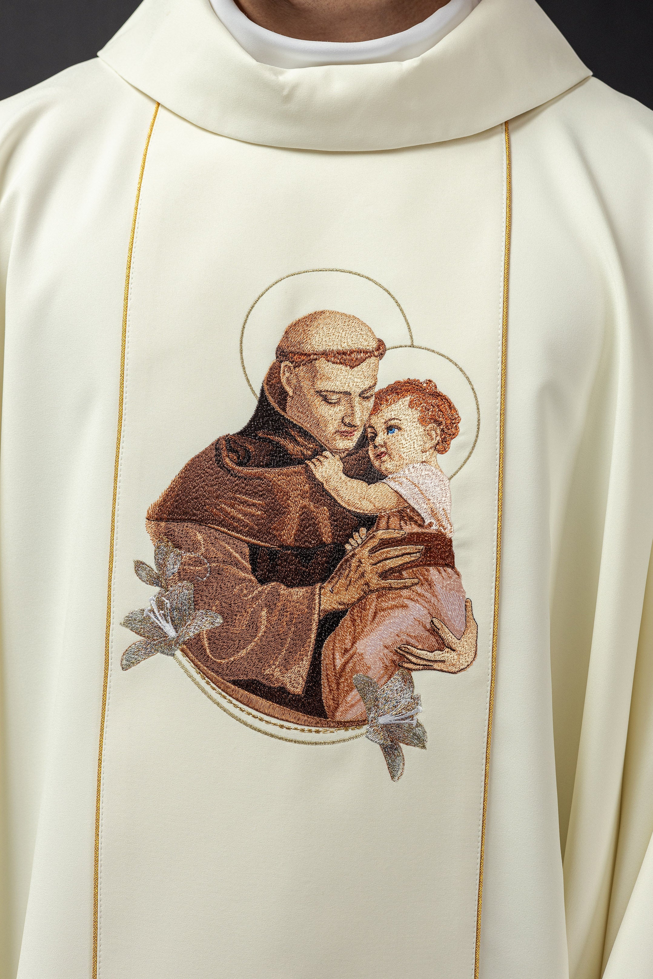 Embroidered chasuble with the image of Saint Anthony