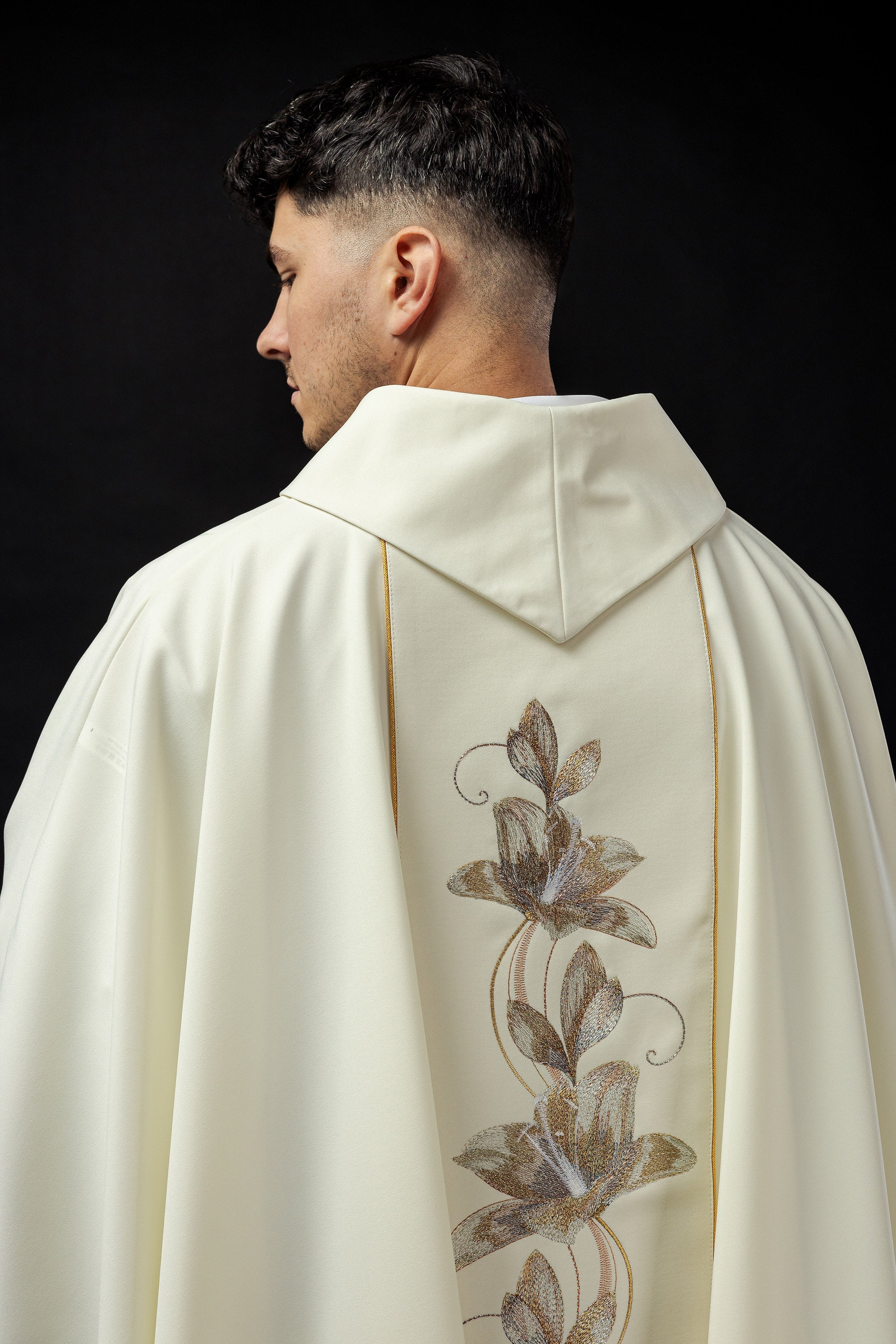 Embroidered chasuble with the image of Saint Anthony