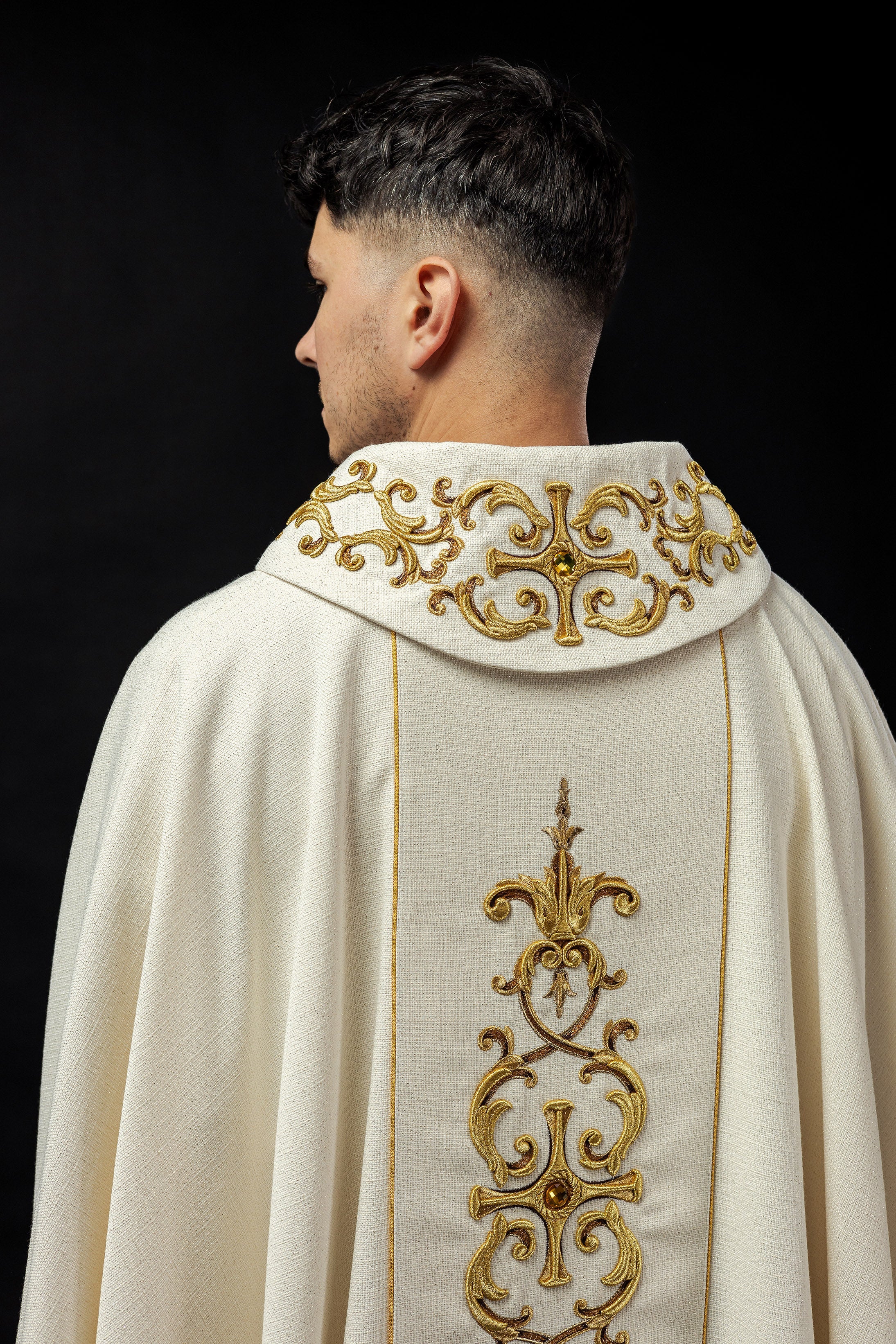 Embroidered chasuble with the image of Saint Anthony