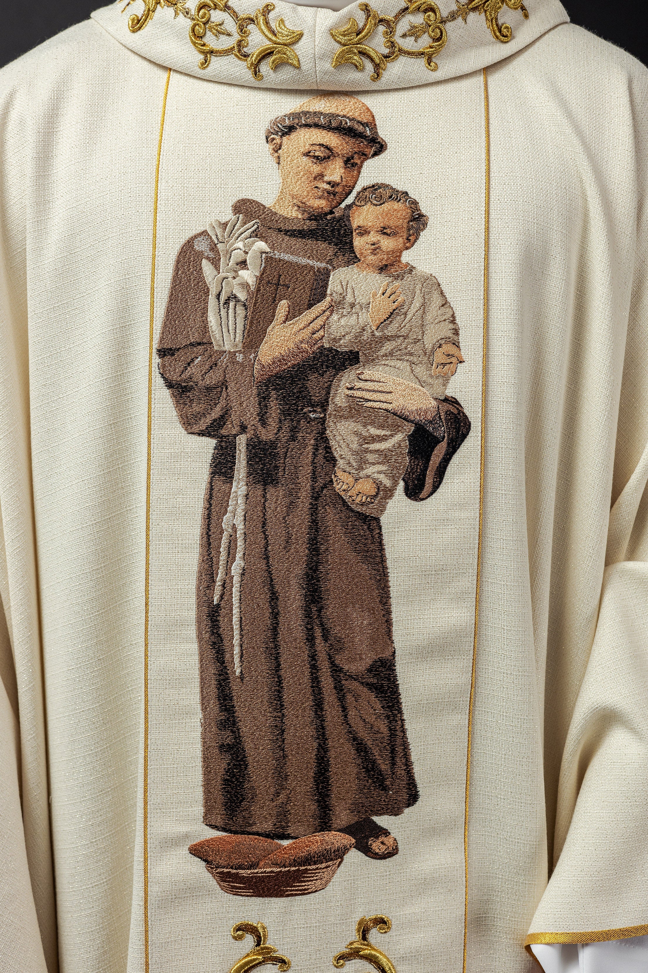 Embroidered chasuble with the image of Saint Anthony