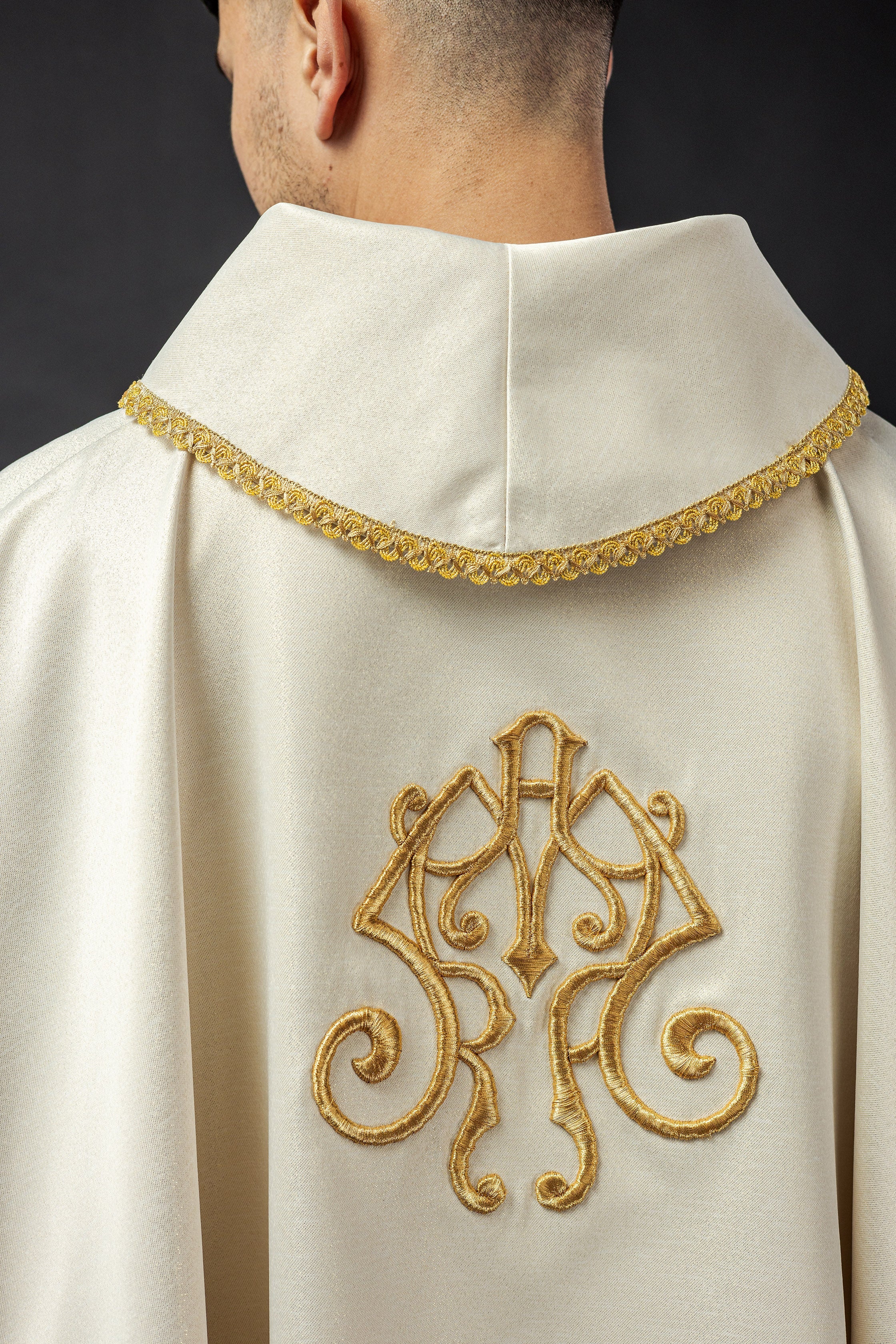 Embroidered chasuble with the image of Our Lady of Thunder