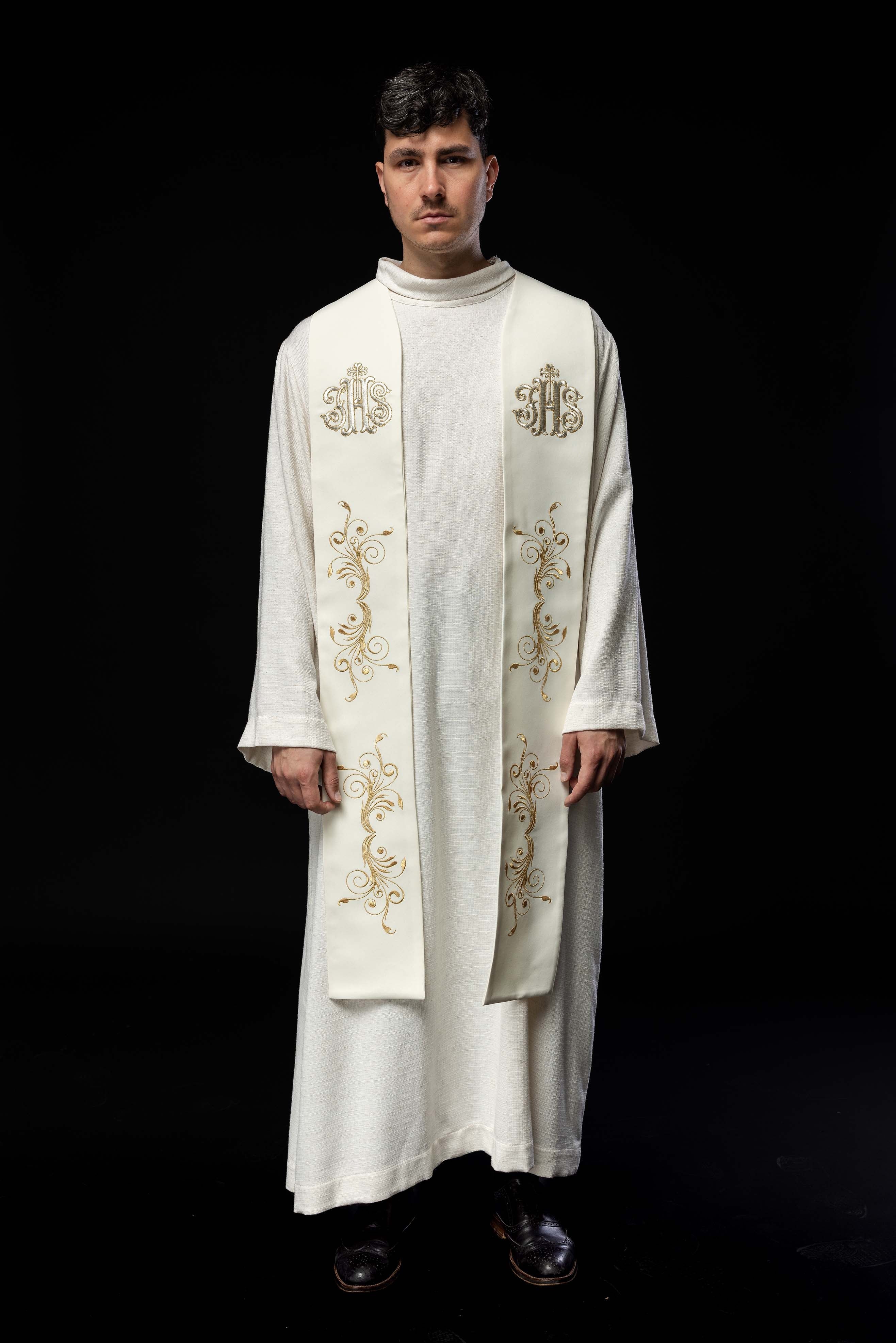Ecru embroidered stole with IHS