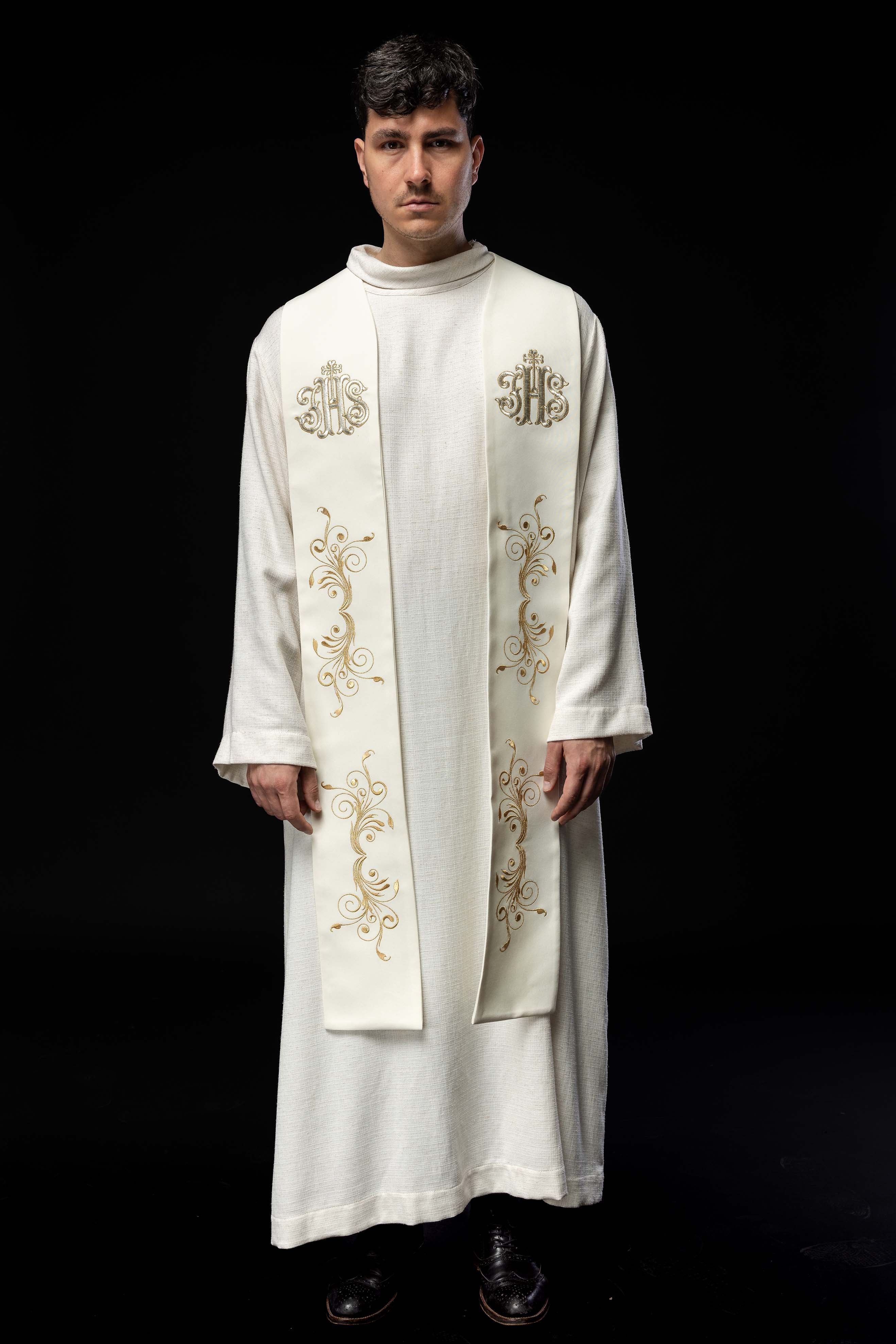 Ecru embroidered stole with IHS