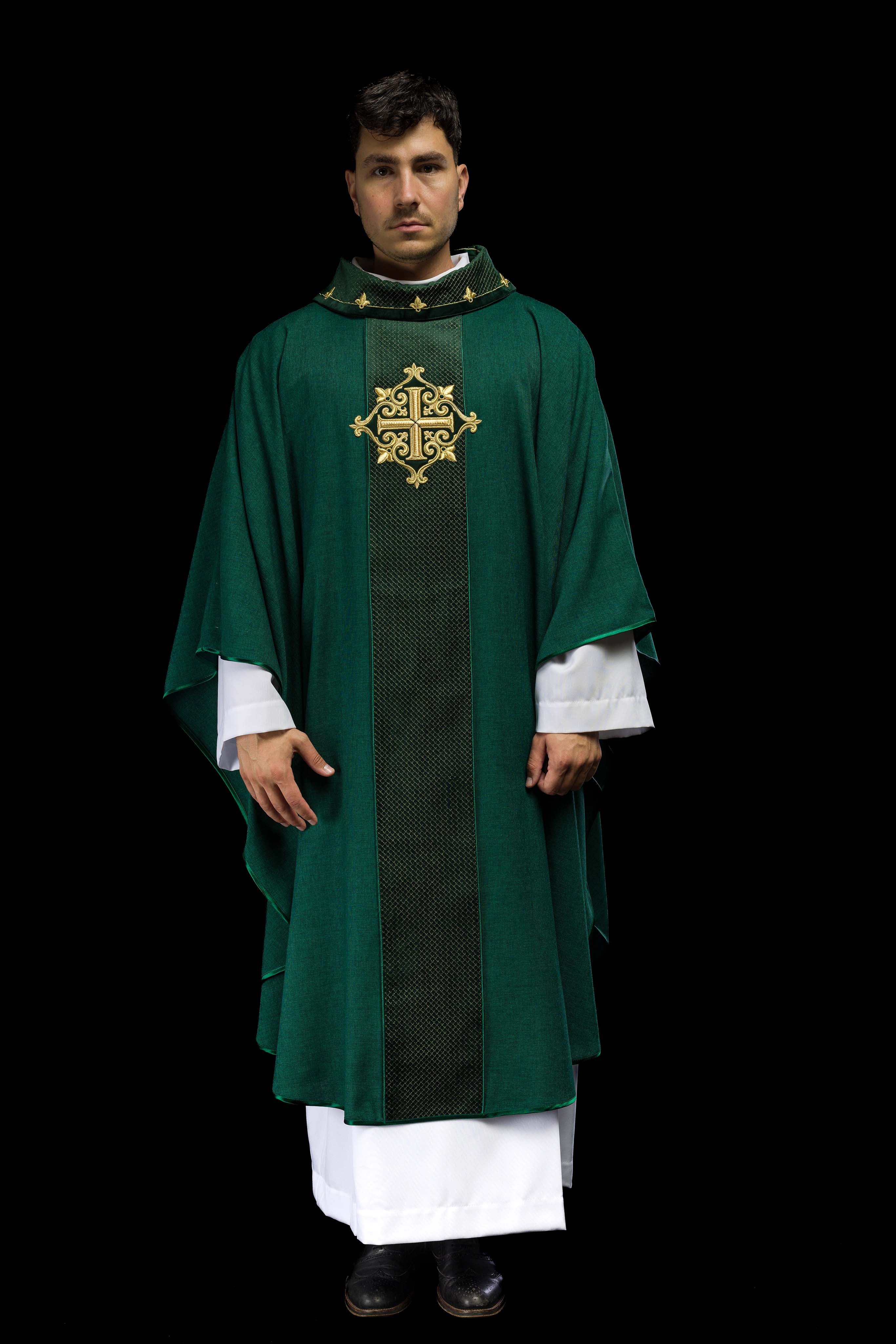 Chasuble embroidered with Green Cross