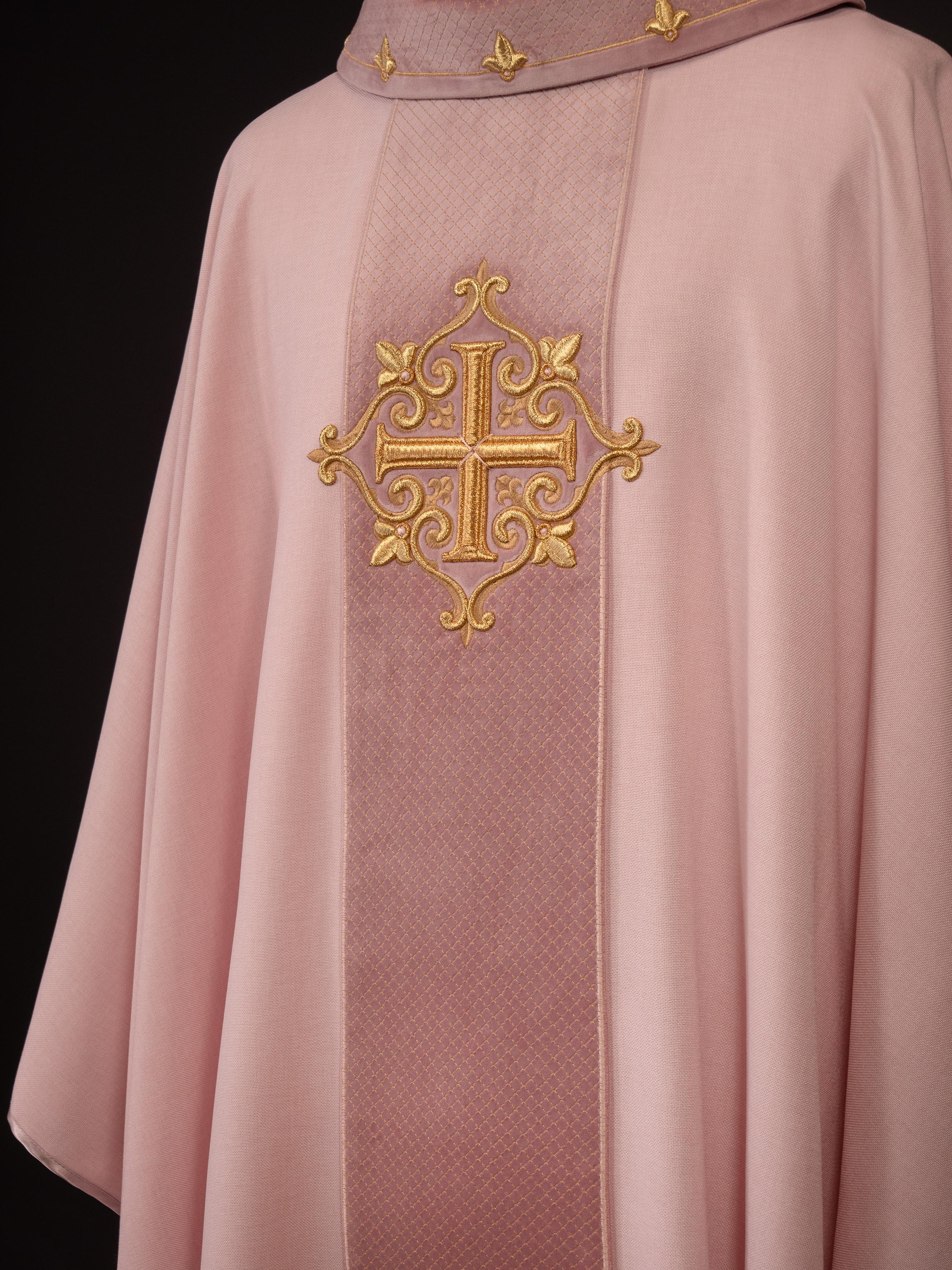 Pink Chasuble with Embroidered Cross Symbol - HAFTINAUSA.COM