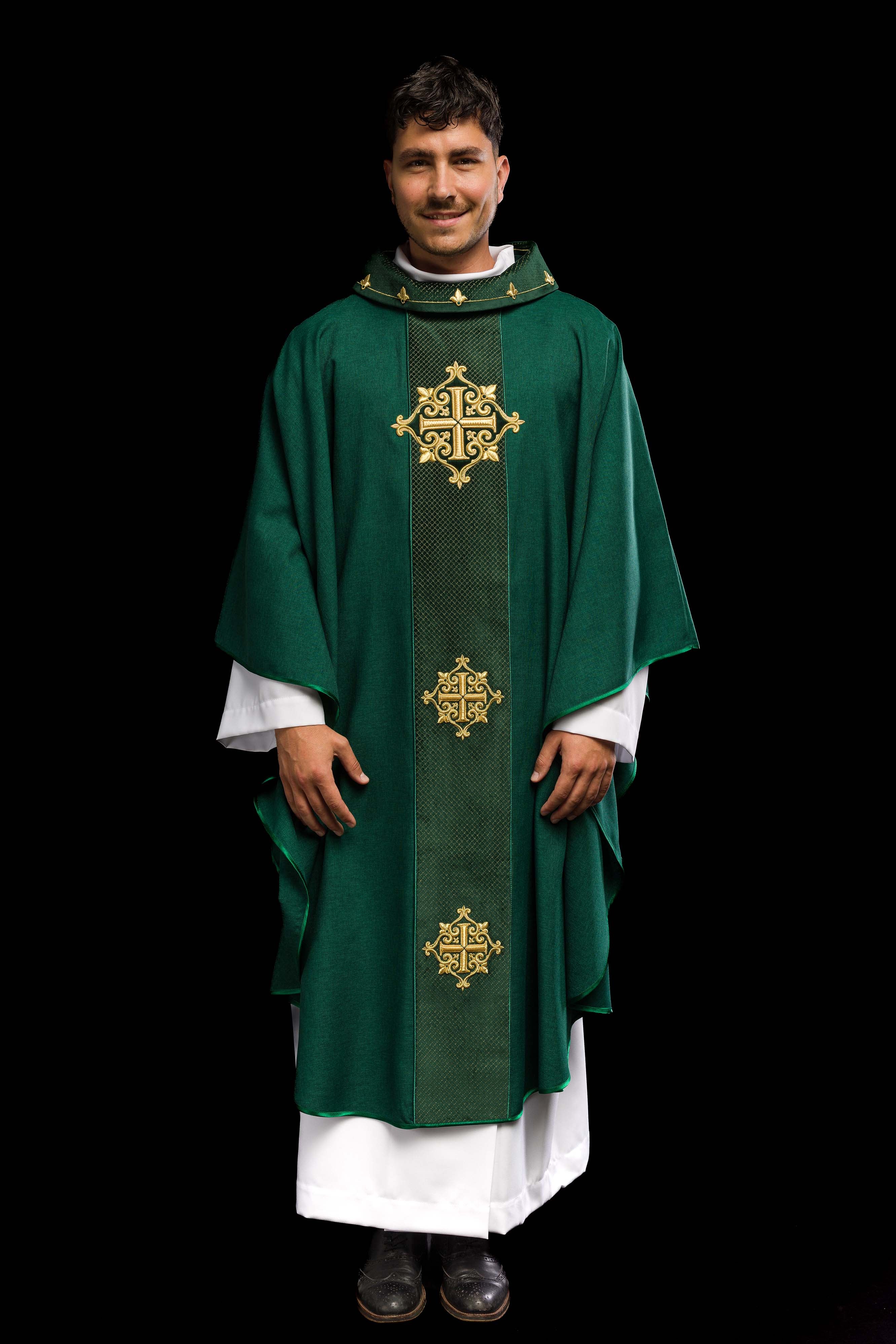 Chasuble embroidered with Green Cross