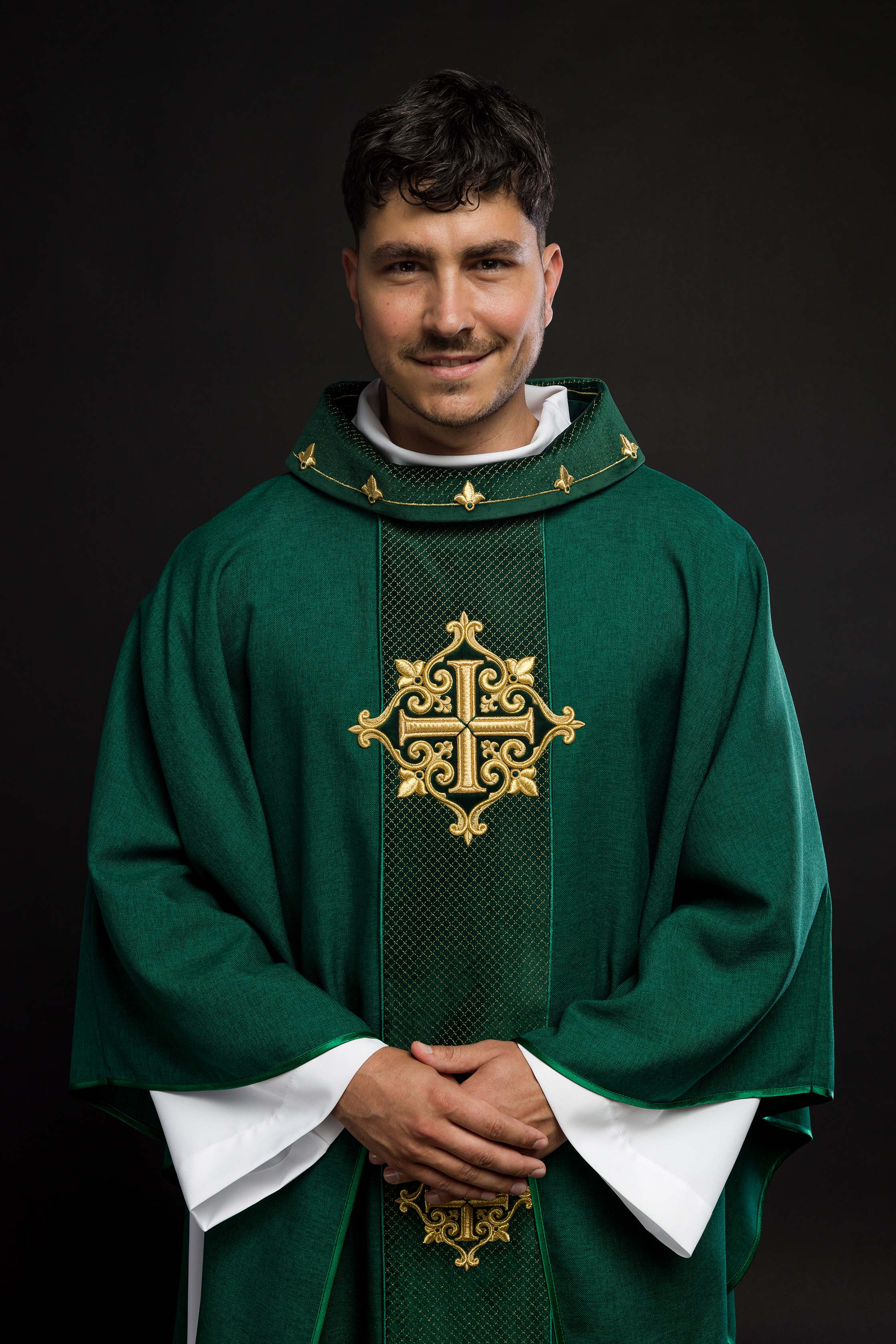 Chasuble embroidered with Green Cross