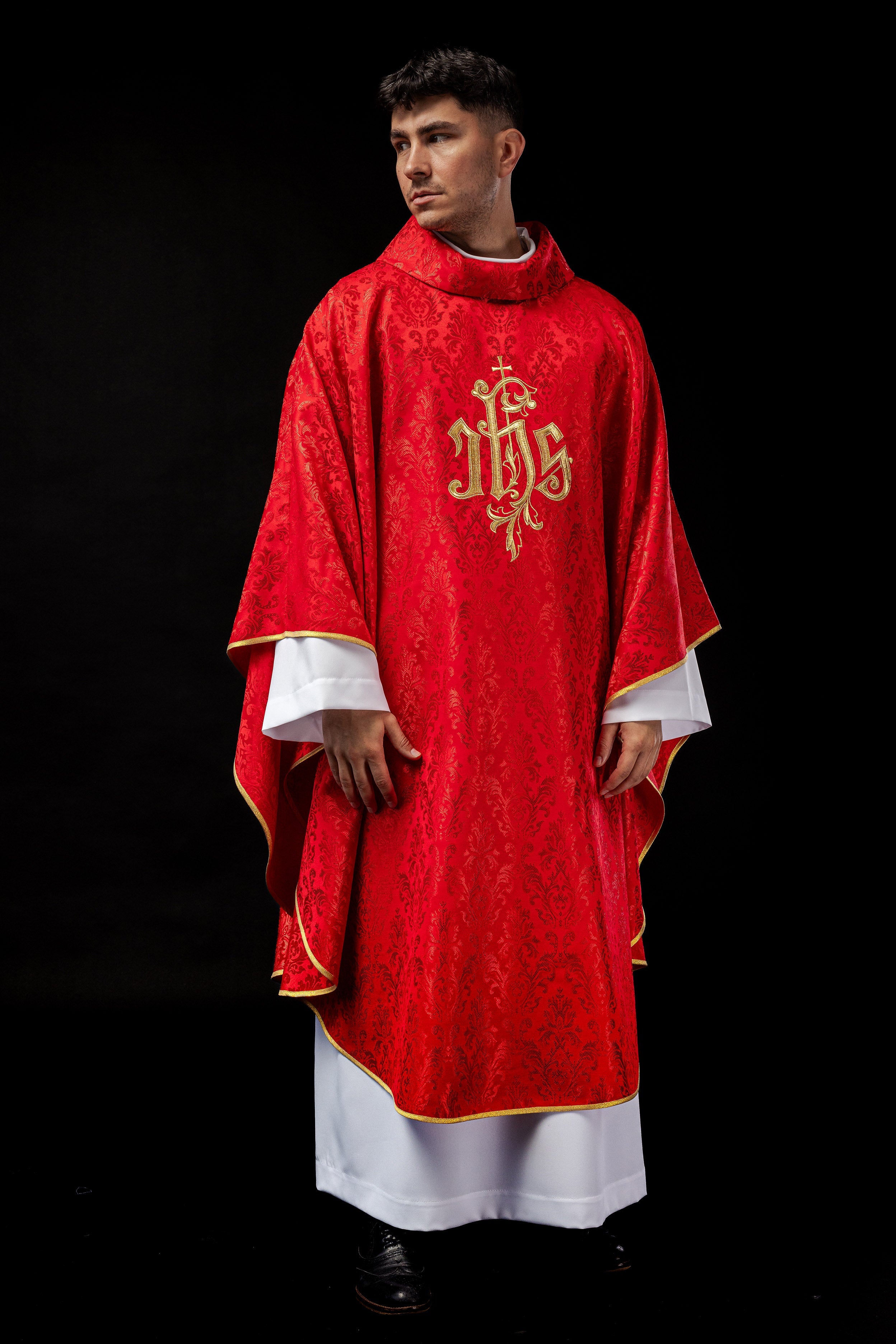 Red chasuble made of floral texture with classic IHS