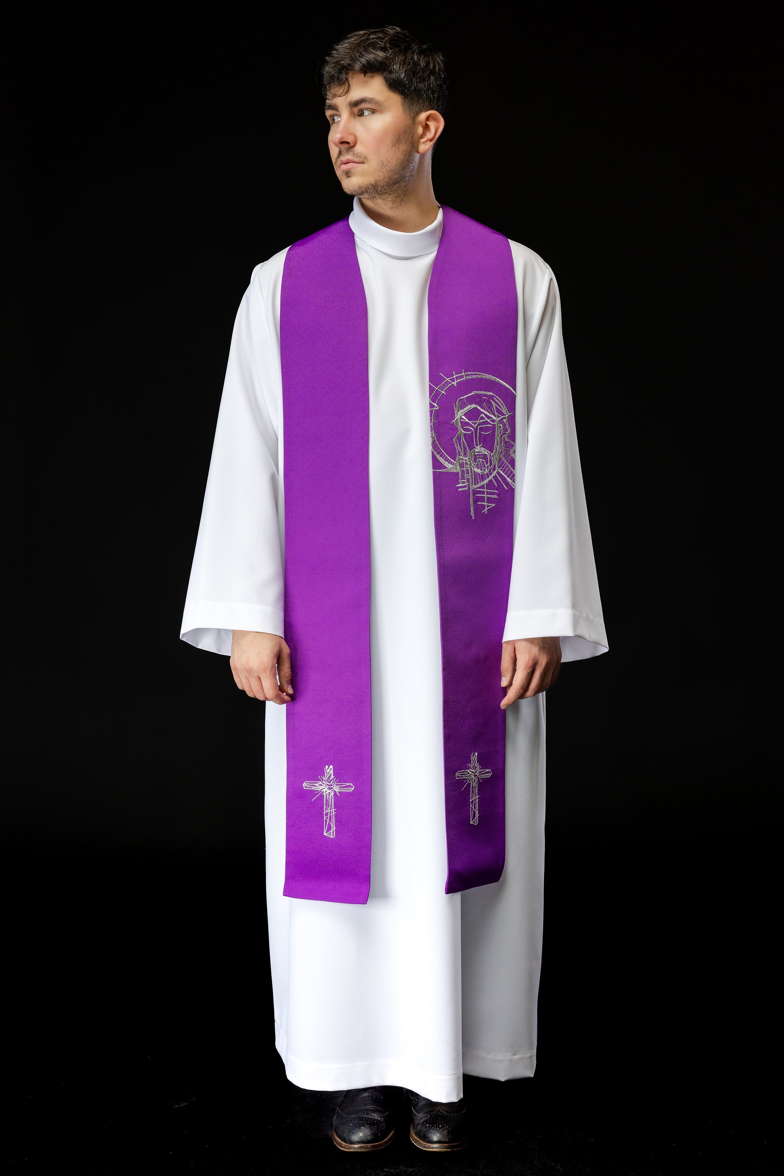 Embroidered stole for Lent with Jesus - HAFTINAUSA.COM