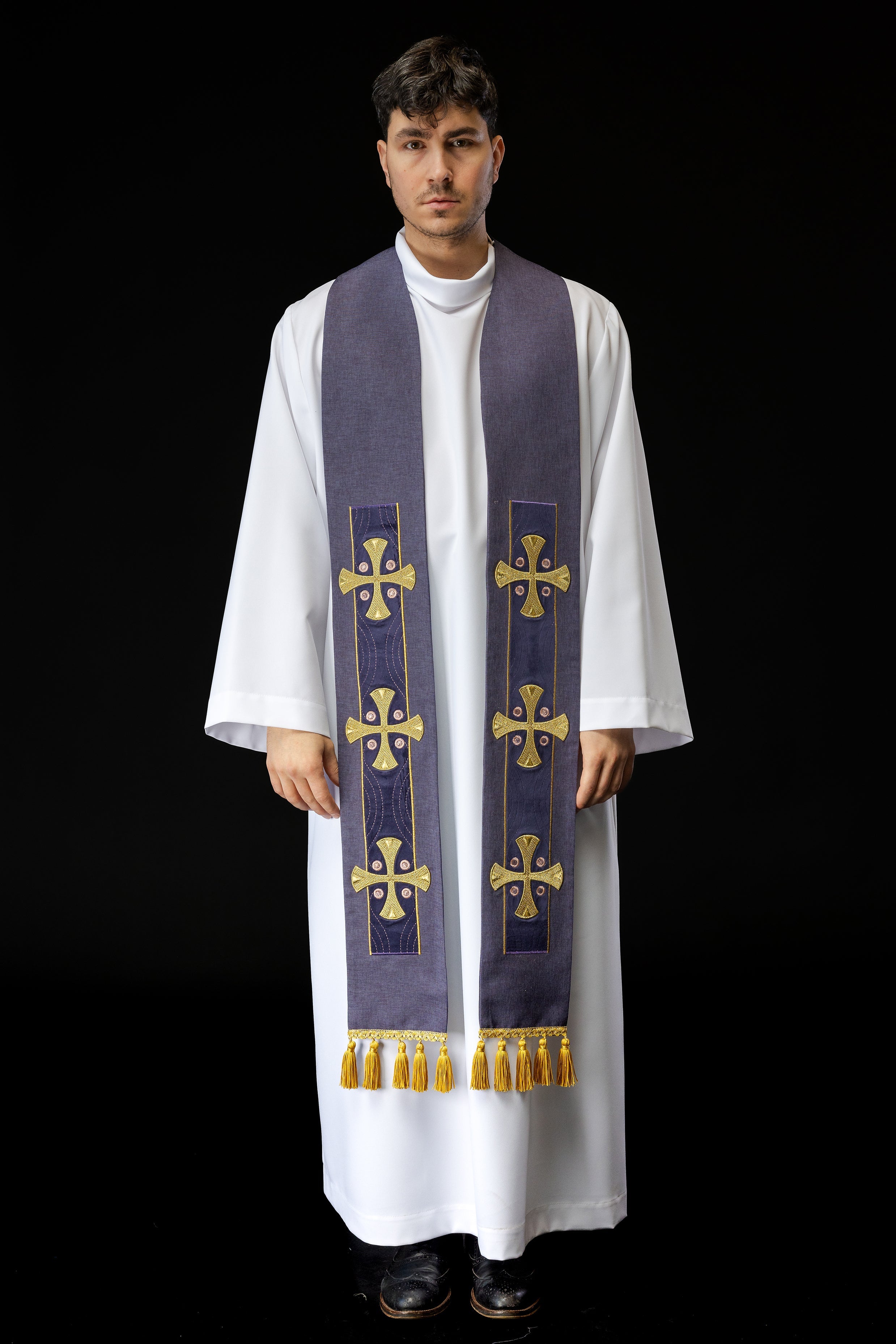 Embroidered stole with crosses purple