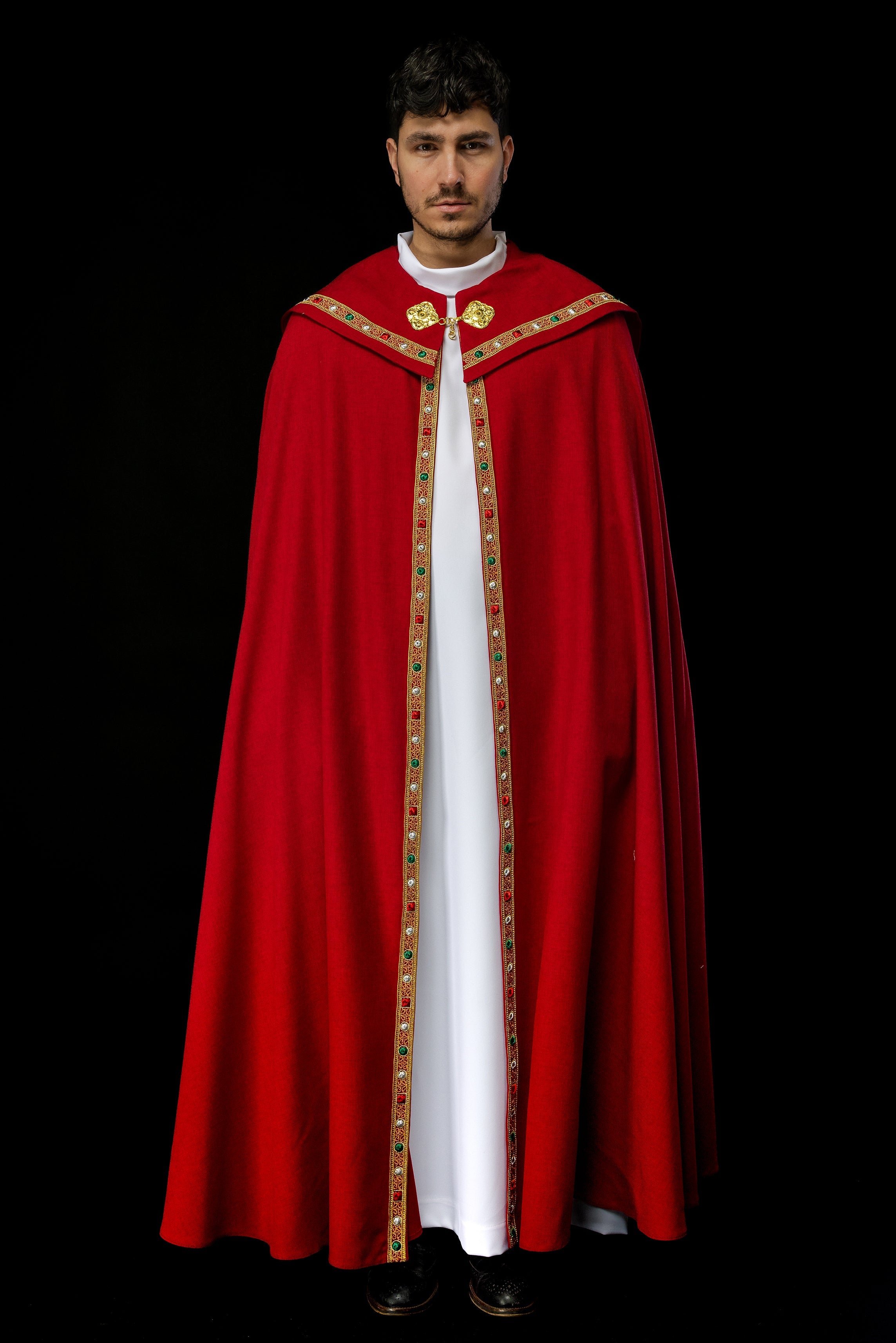 Liturgical cope in red finished with JHS embroidery - HAFTINAUSA.COM