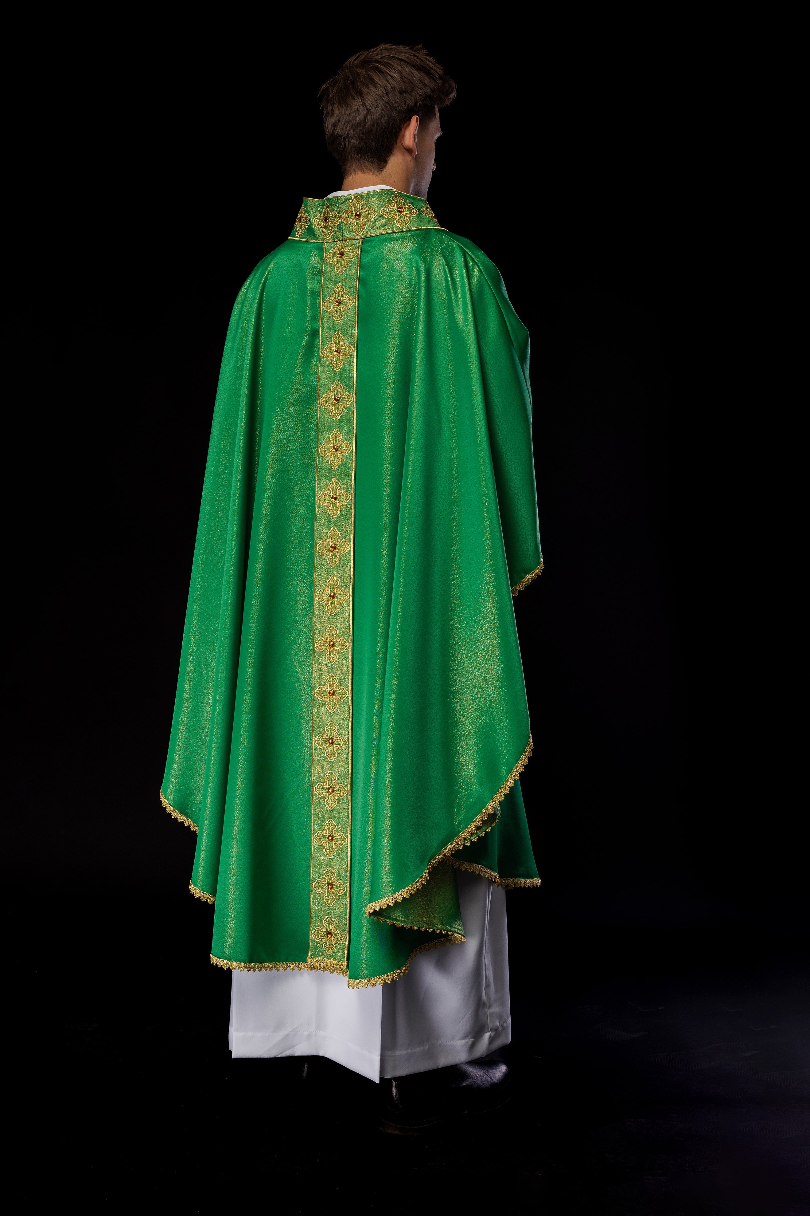 Green gothic chasuble with embroidered belt and collar decorated with stones